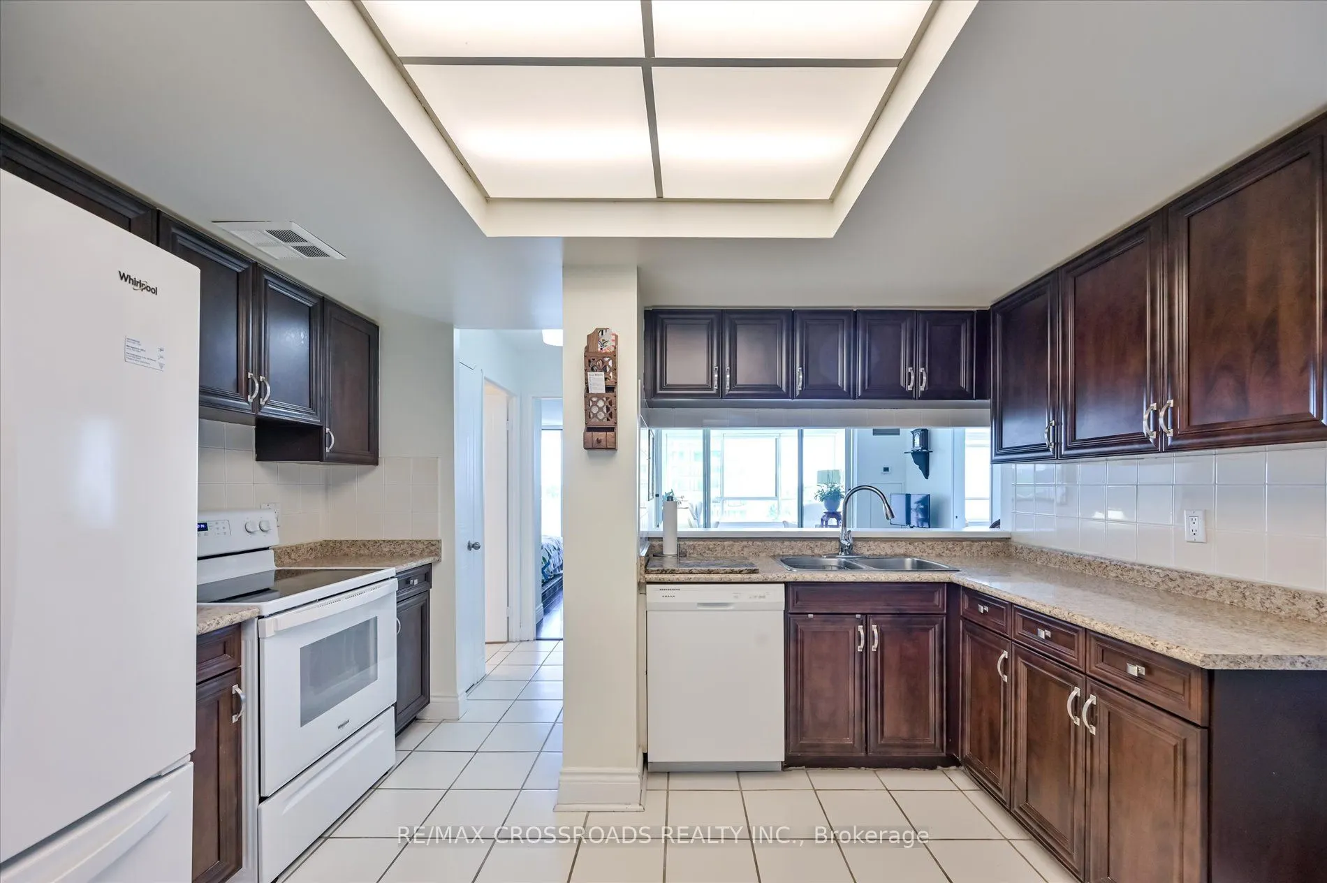 275 Bamburgh Circle, #604