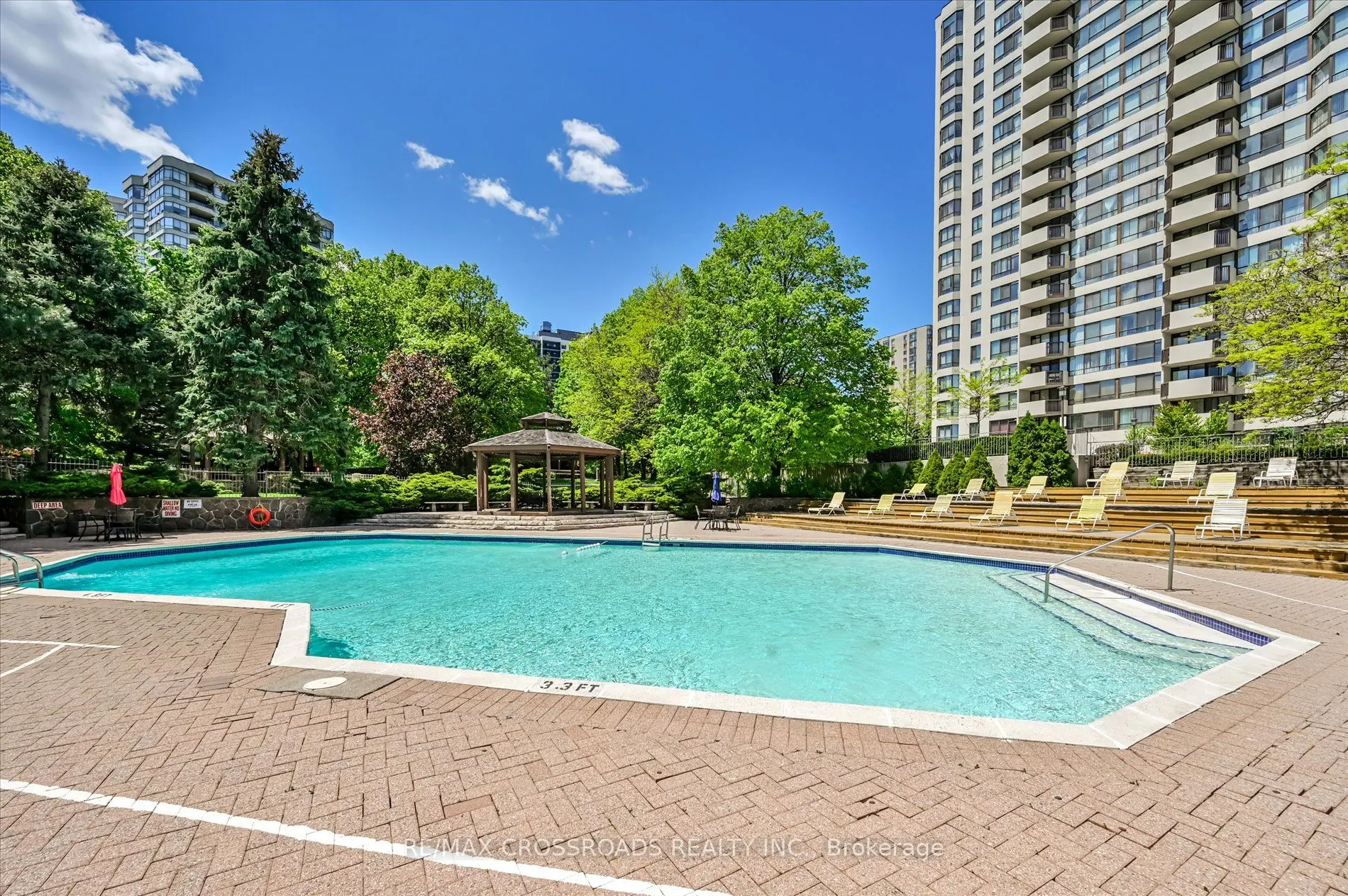 275 Bamburgh Circle, #604