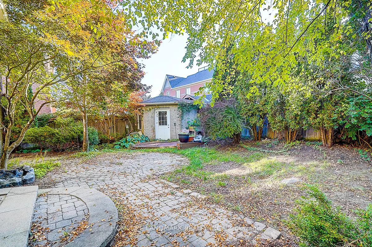 92 Montgomery Avenue