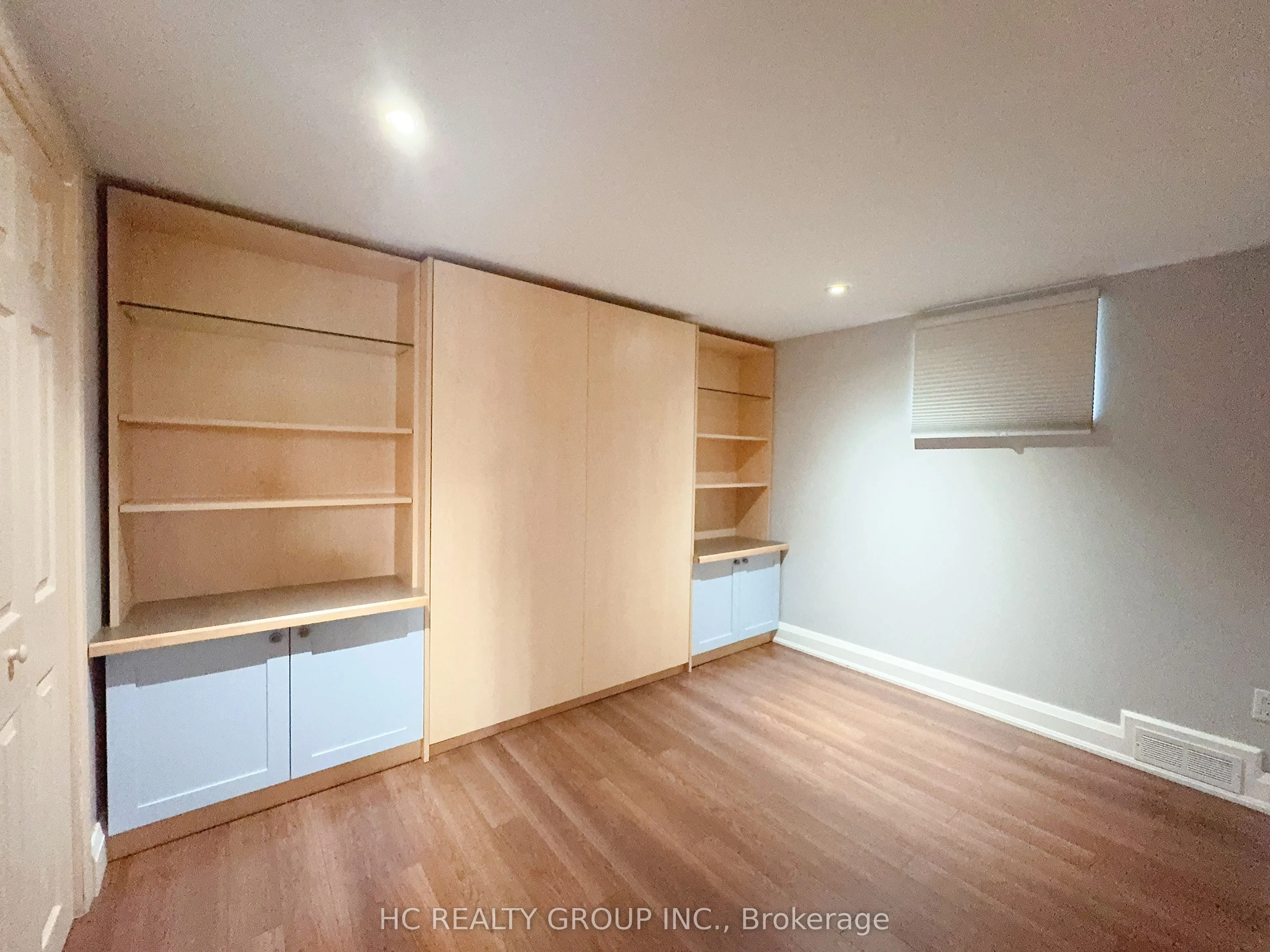 53 Treverton Drive, #Lower