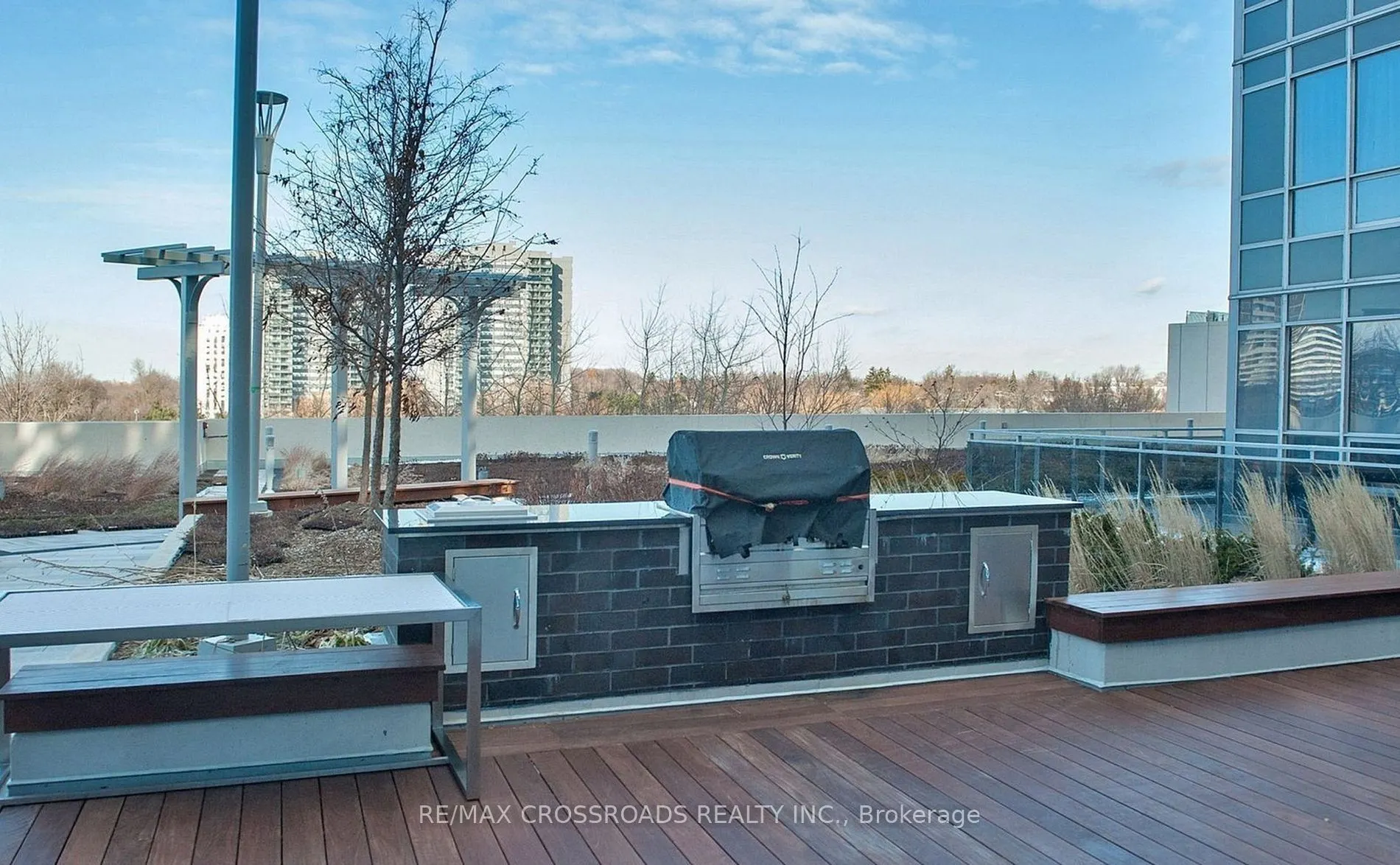 275 Village Green Square, #1722