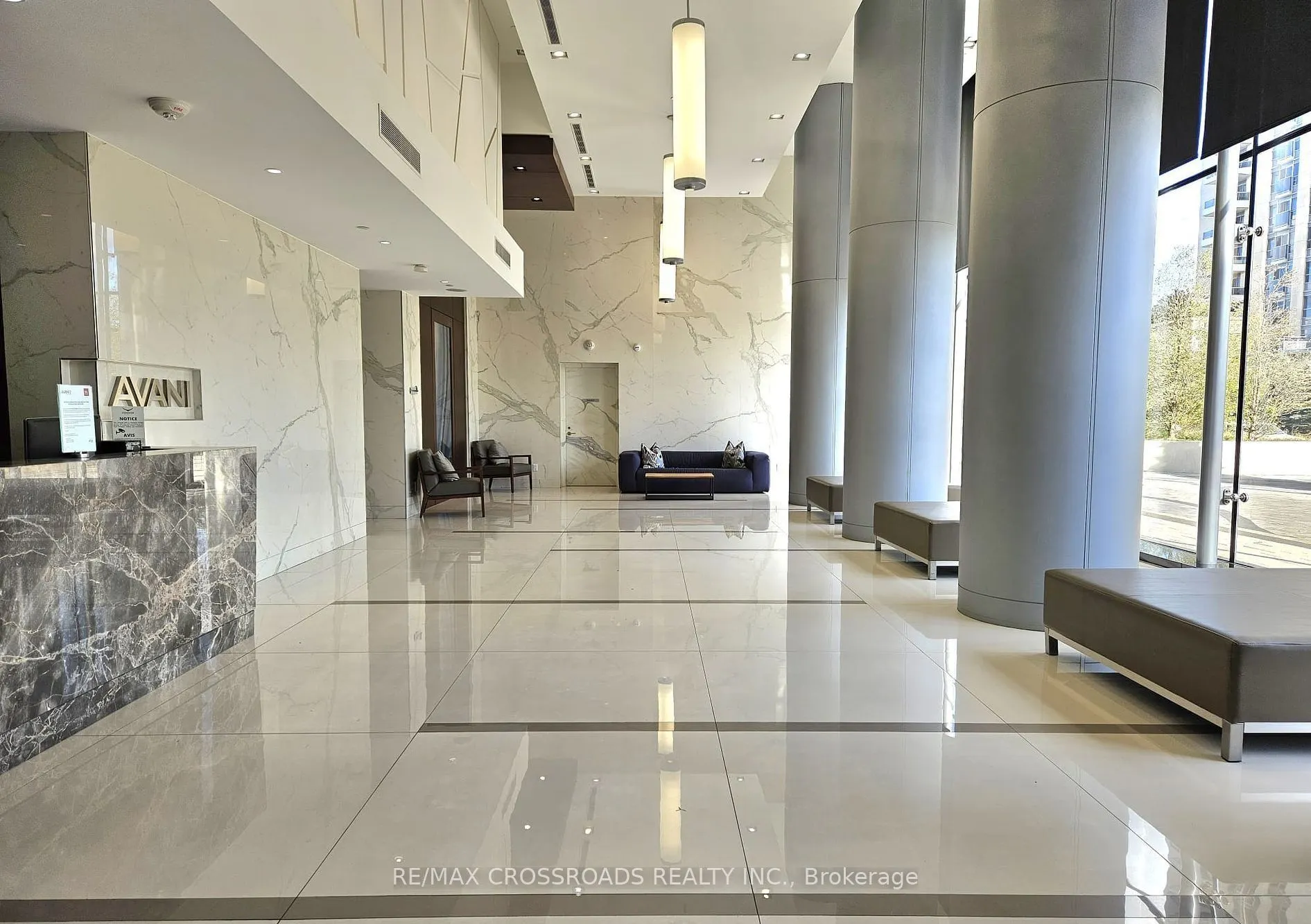 275 Village Green Square, #1722
