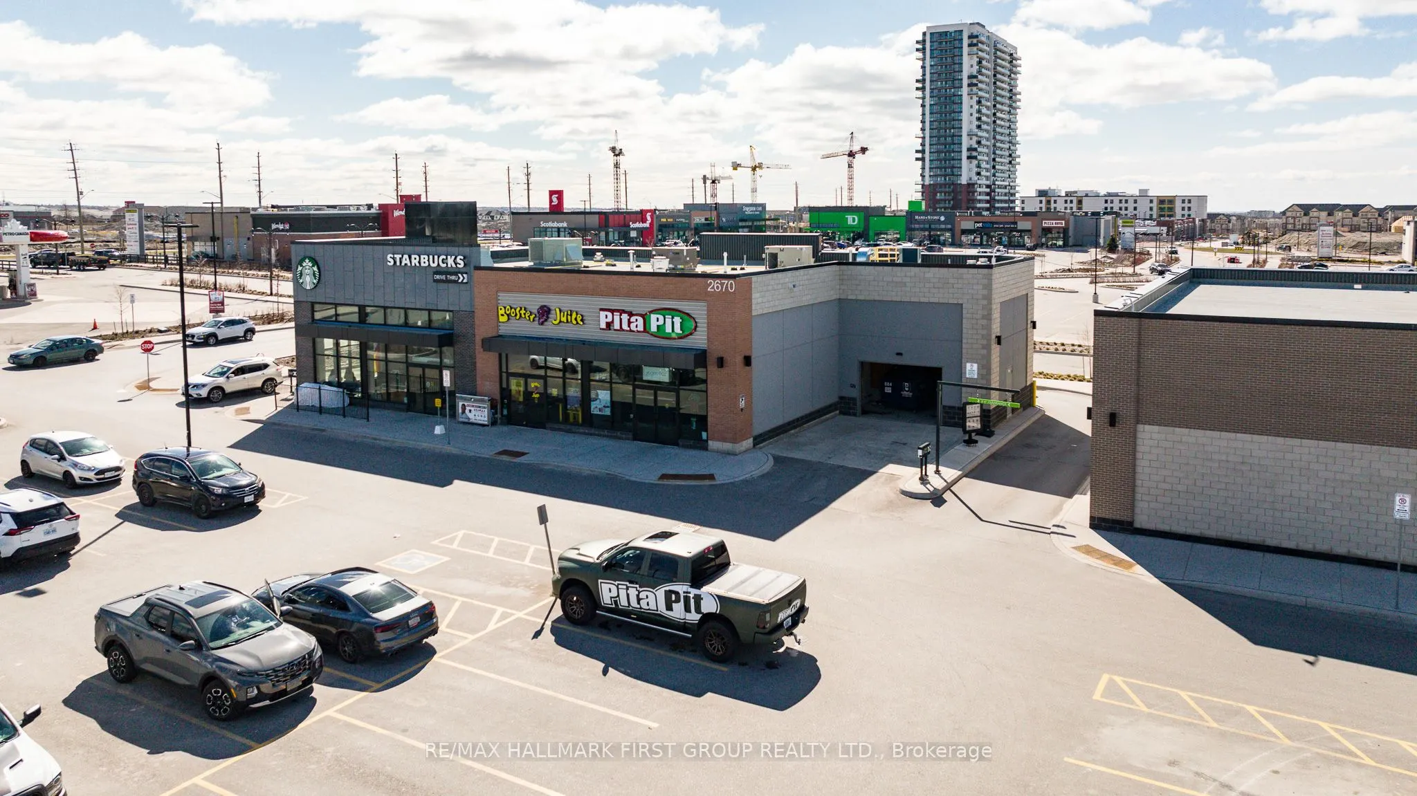 2670 Simcoe Street N