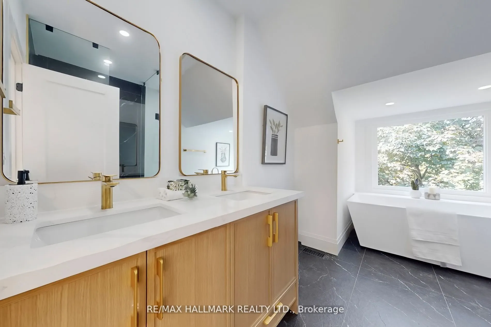 51 Withrow Avenue