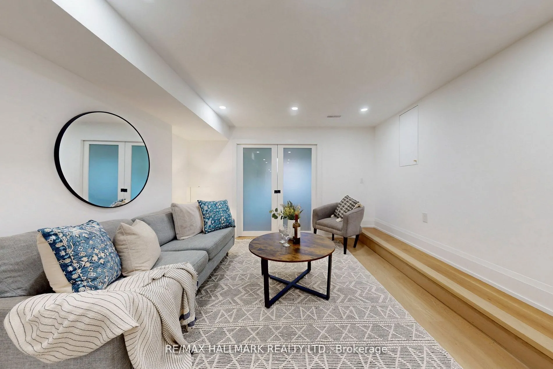 51 Withrow Avenue