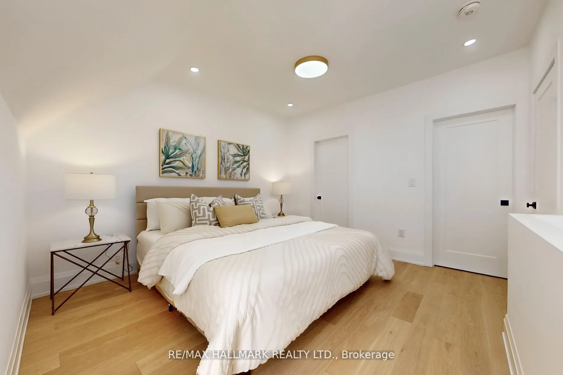 51 Withrow Avenue