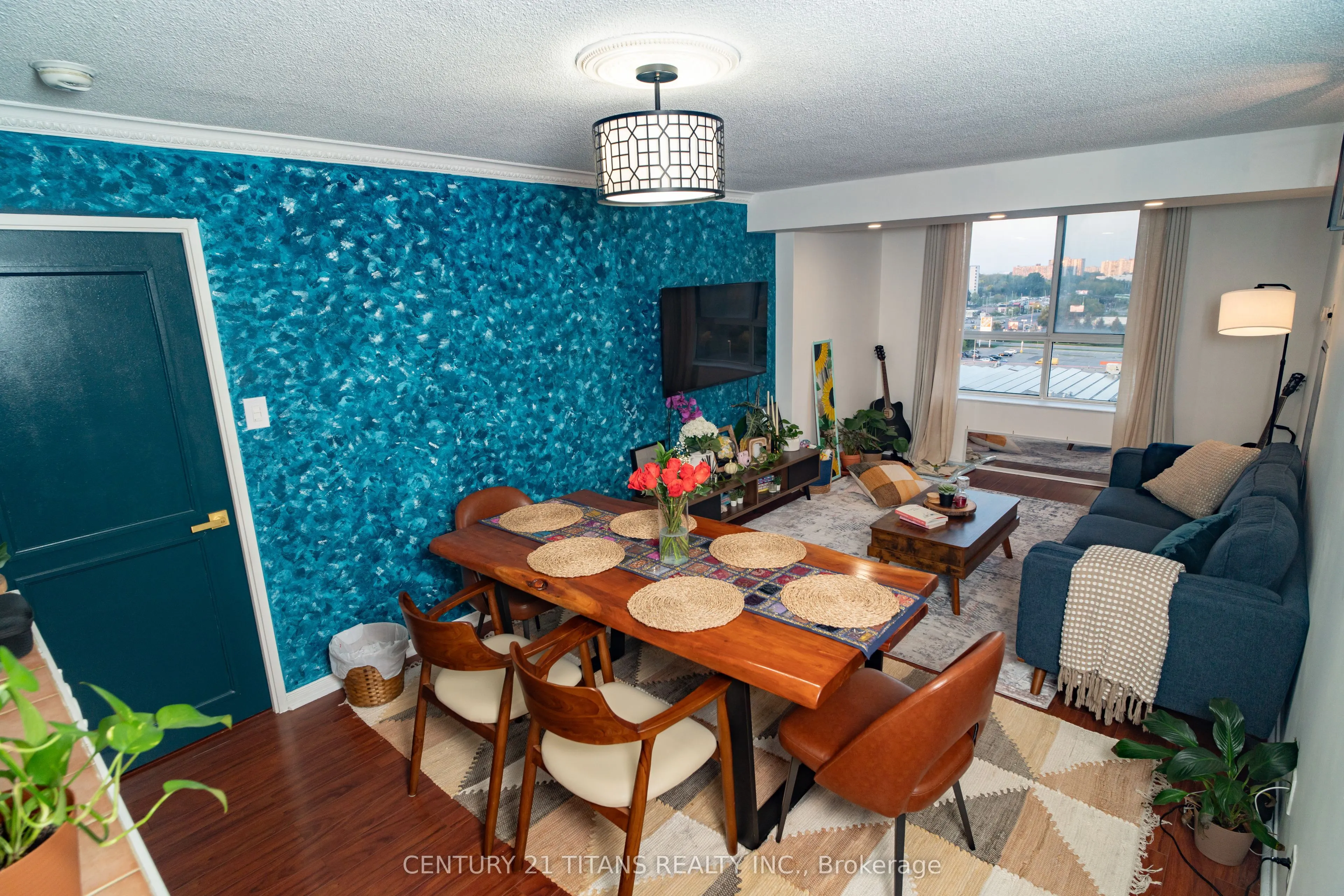 330 Mccowan Road, #1206