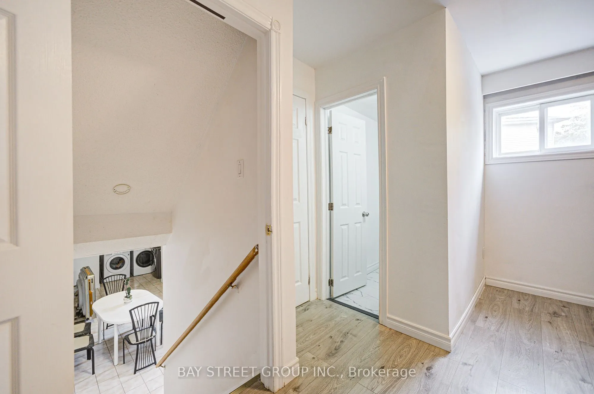 64 Rakewood Crescent