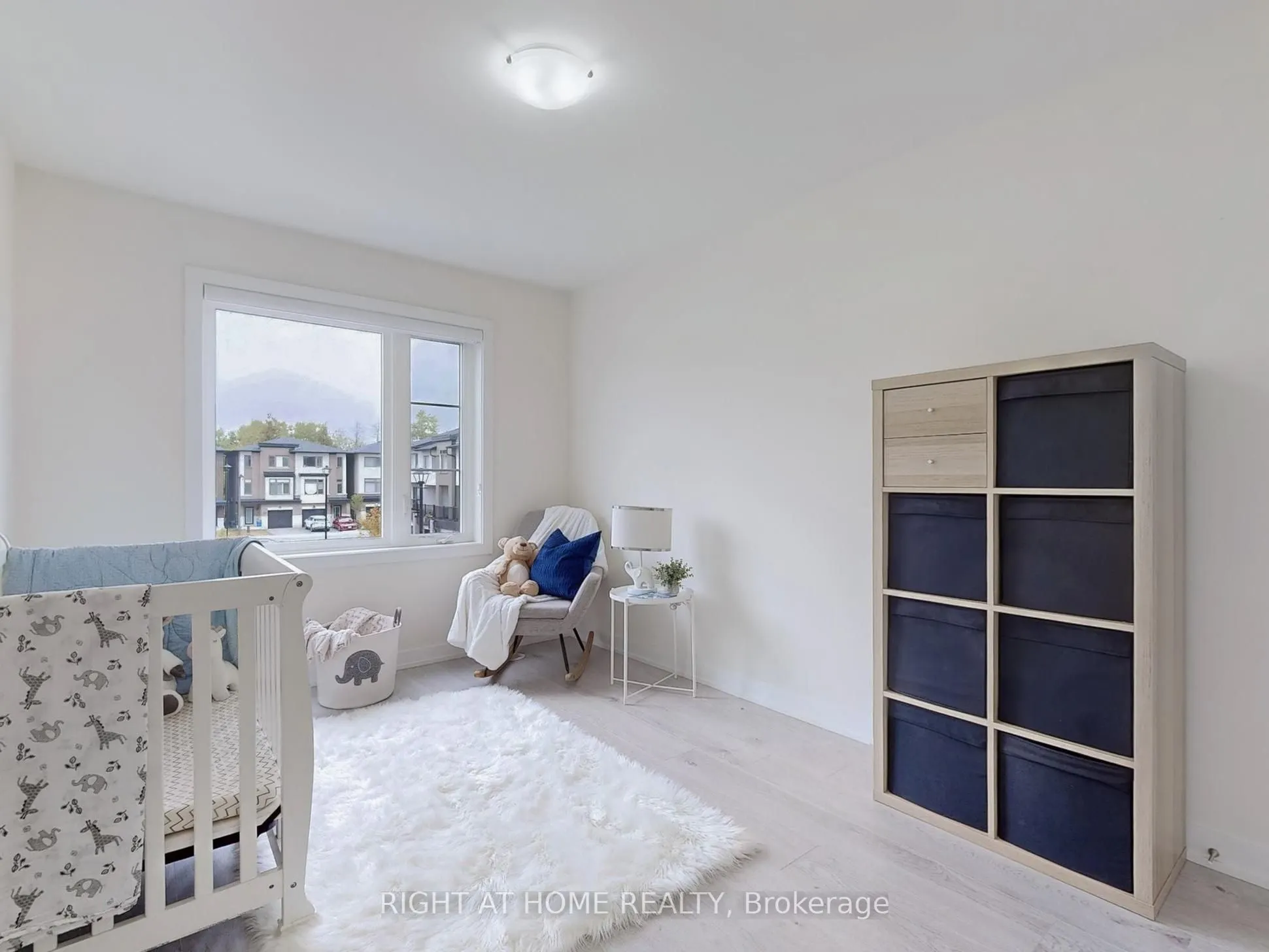 250 Finch Avenue, #204