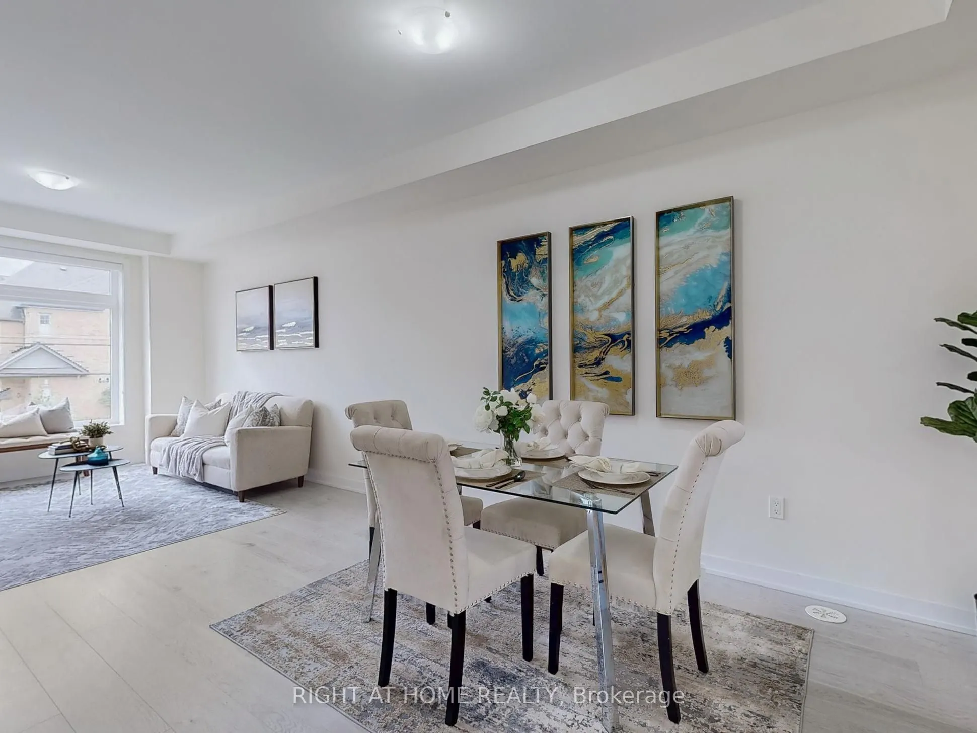 250 Finch Avenue, #204