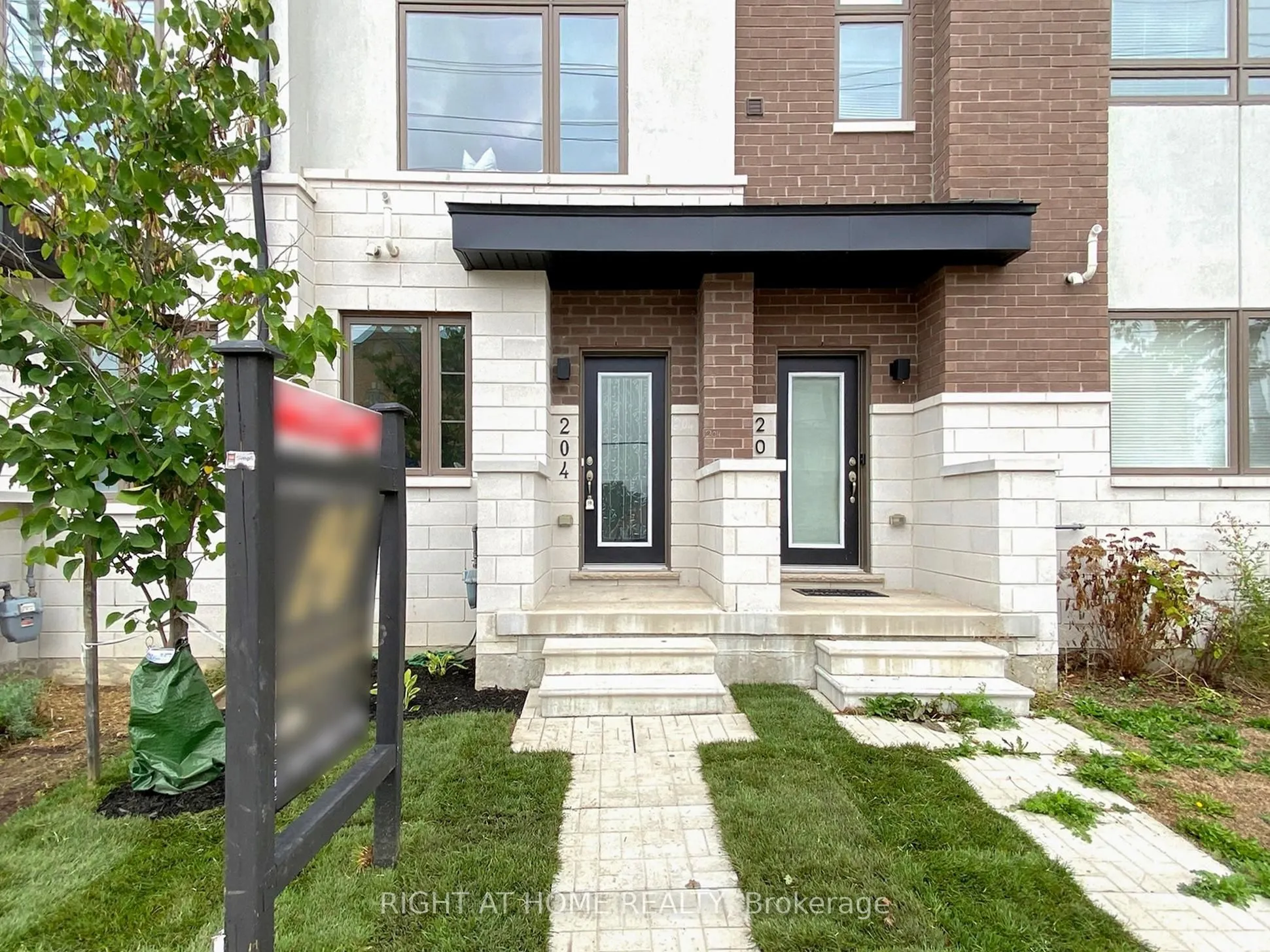 250 Finch Avenue, #204
