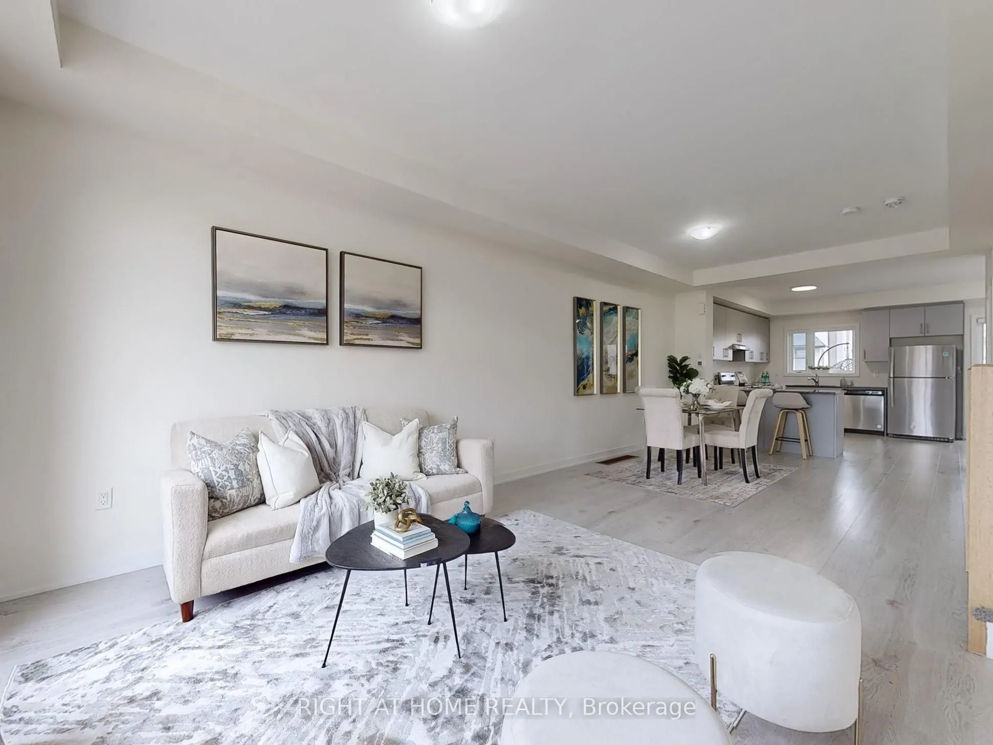 250 Finch Avenue, #204