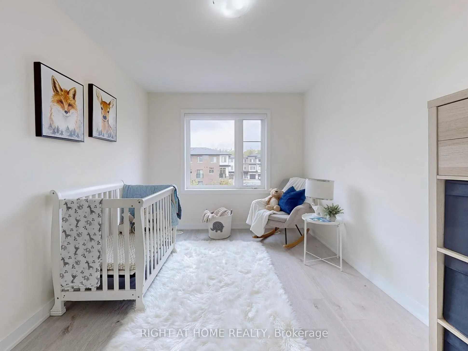 250 Finch Avenue, #204