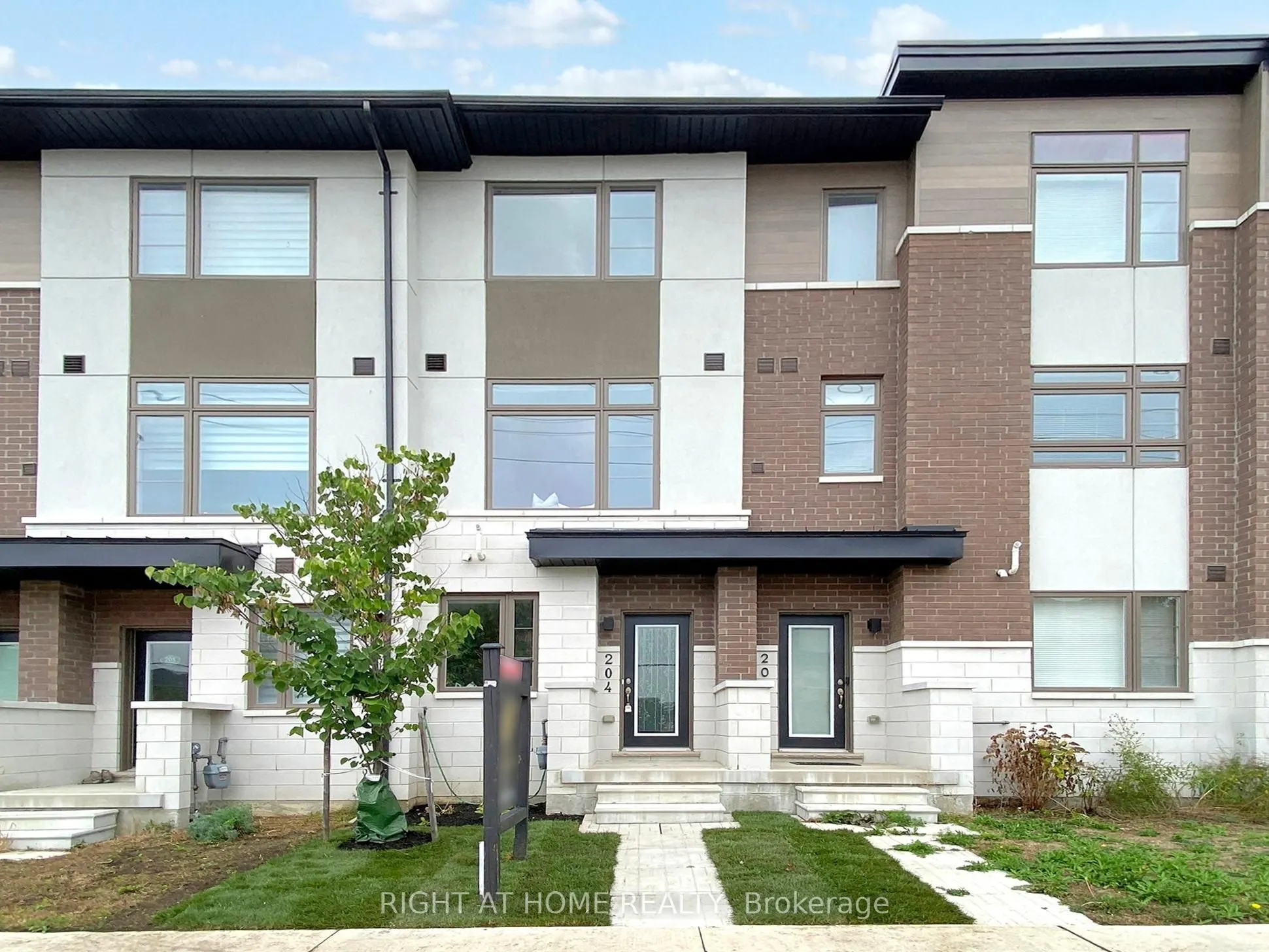250 Finch Avenue, #204