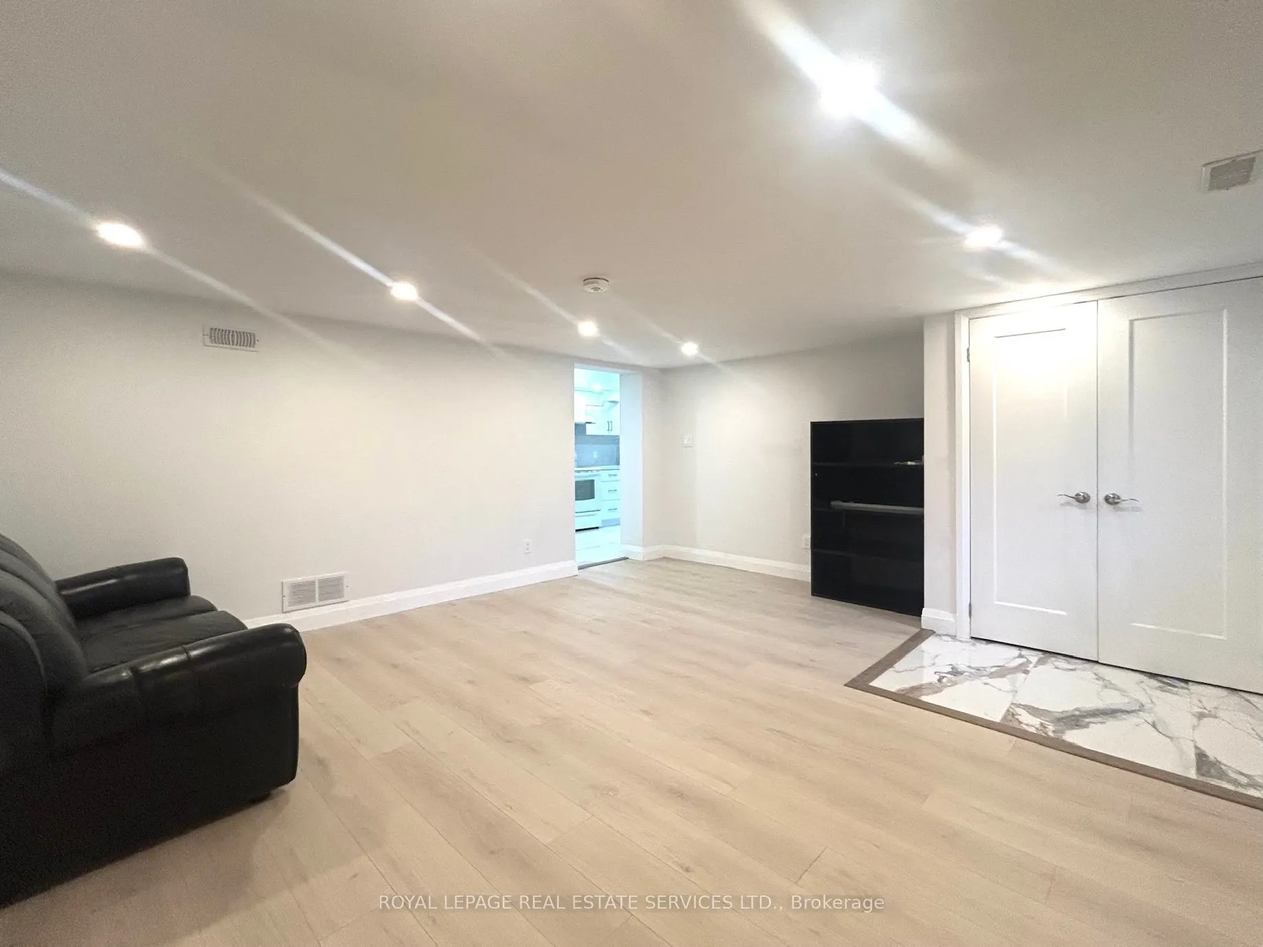 27 Frances Crescent