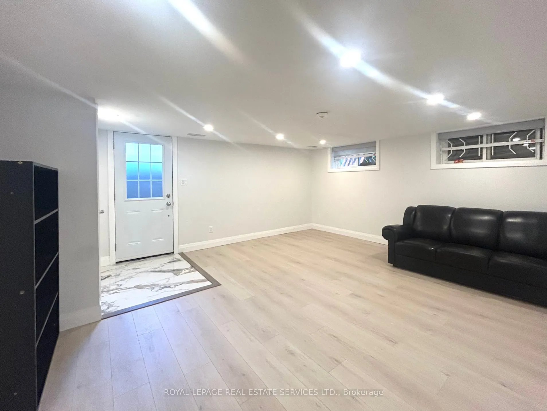 27 Frances Crescent