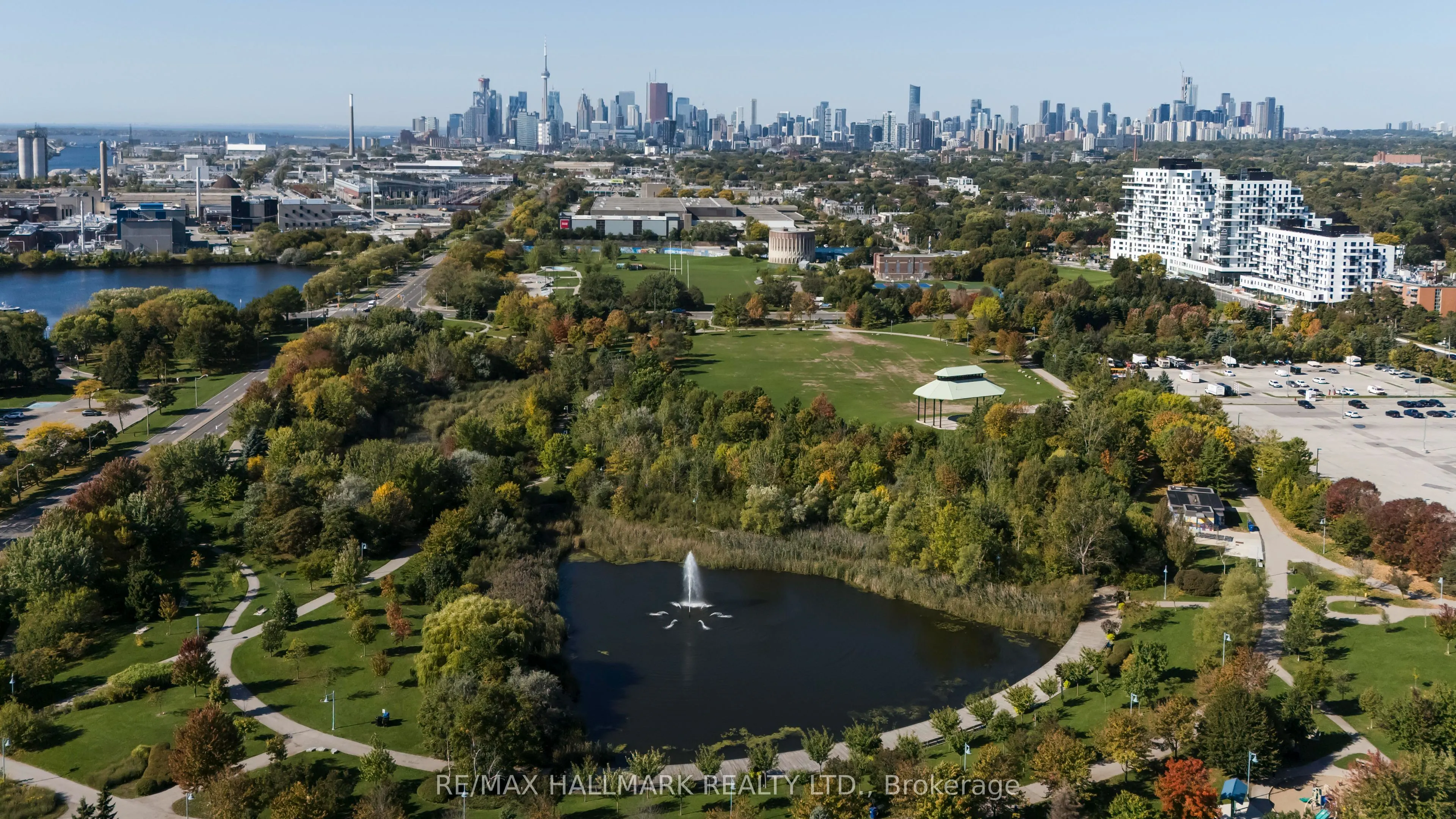 35 Boardwalk Drive, #222