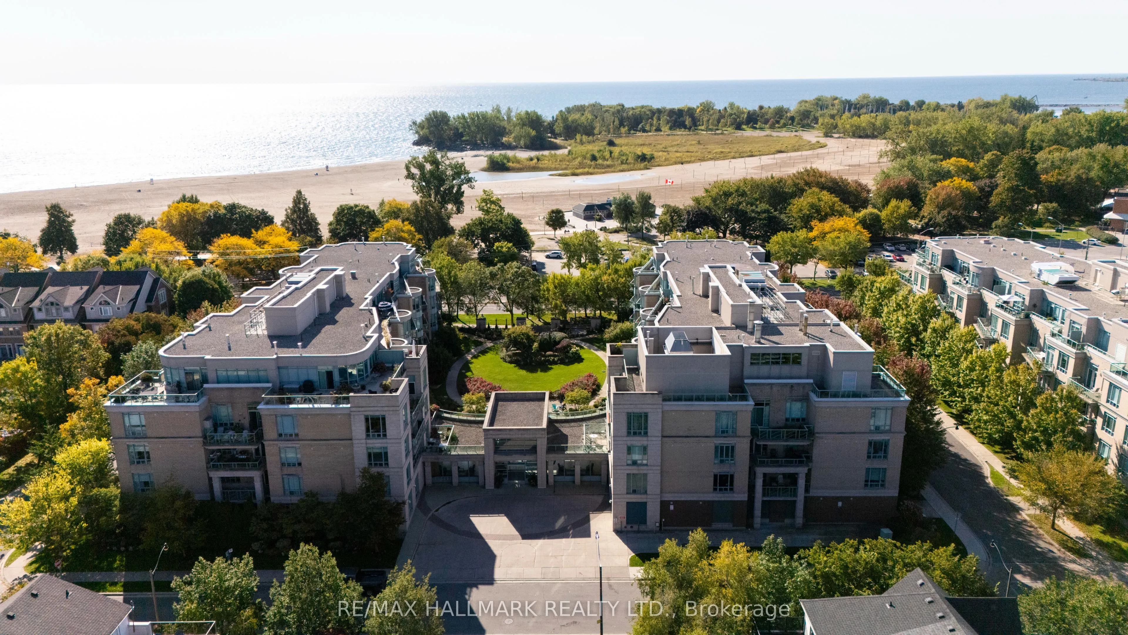 35 Boardwalk Drive, #222