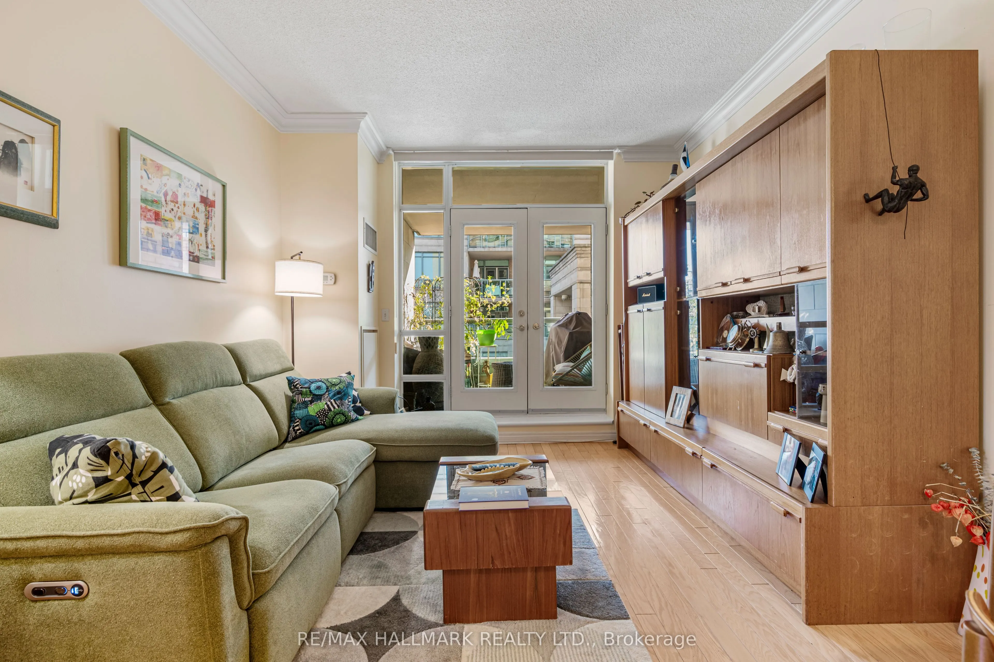 35 Boardwalk Drive, #222