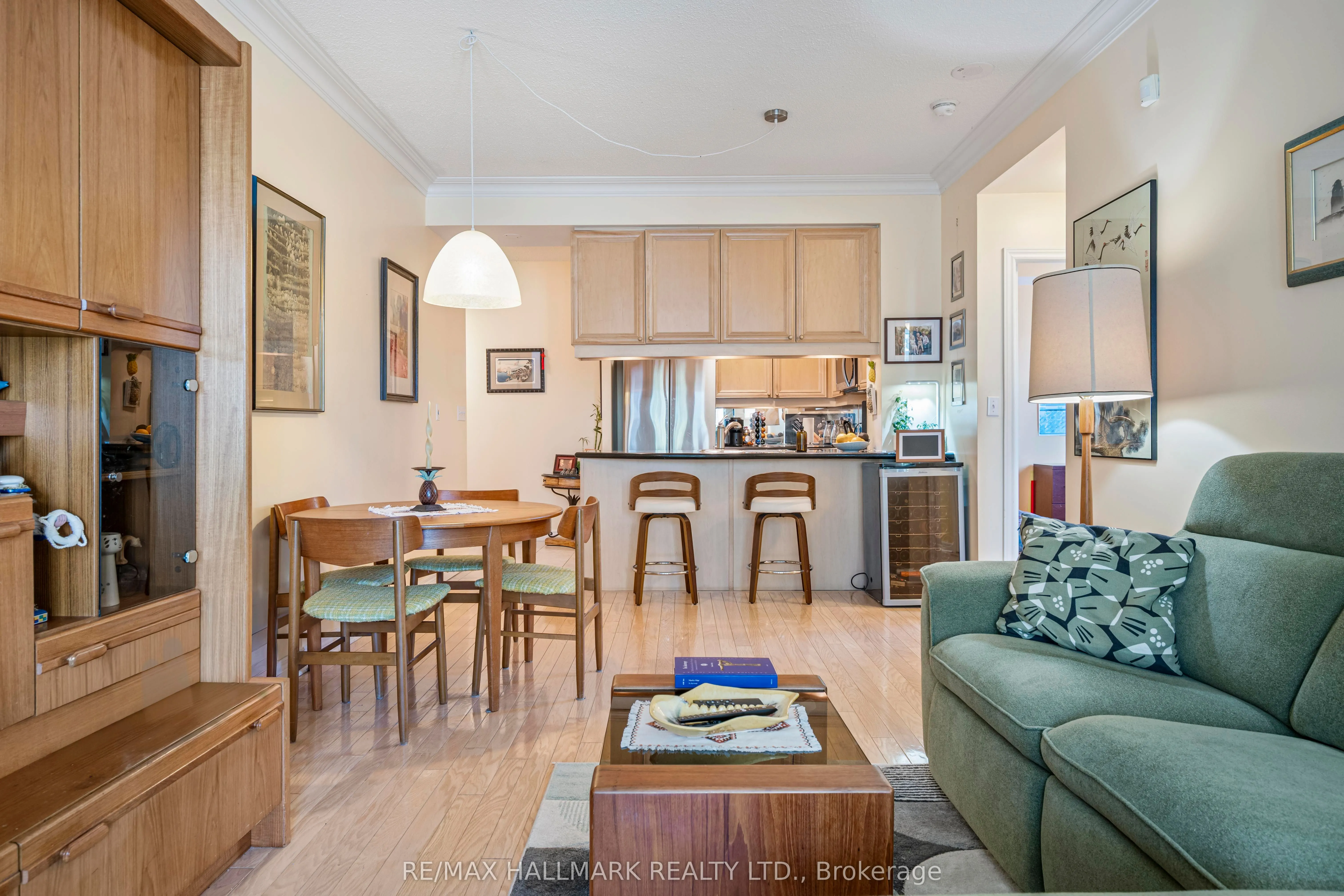 35 Boardwalk Drive, #222