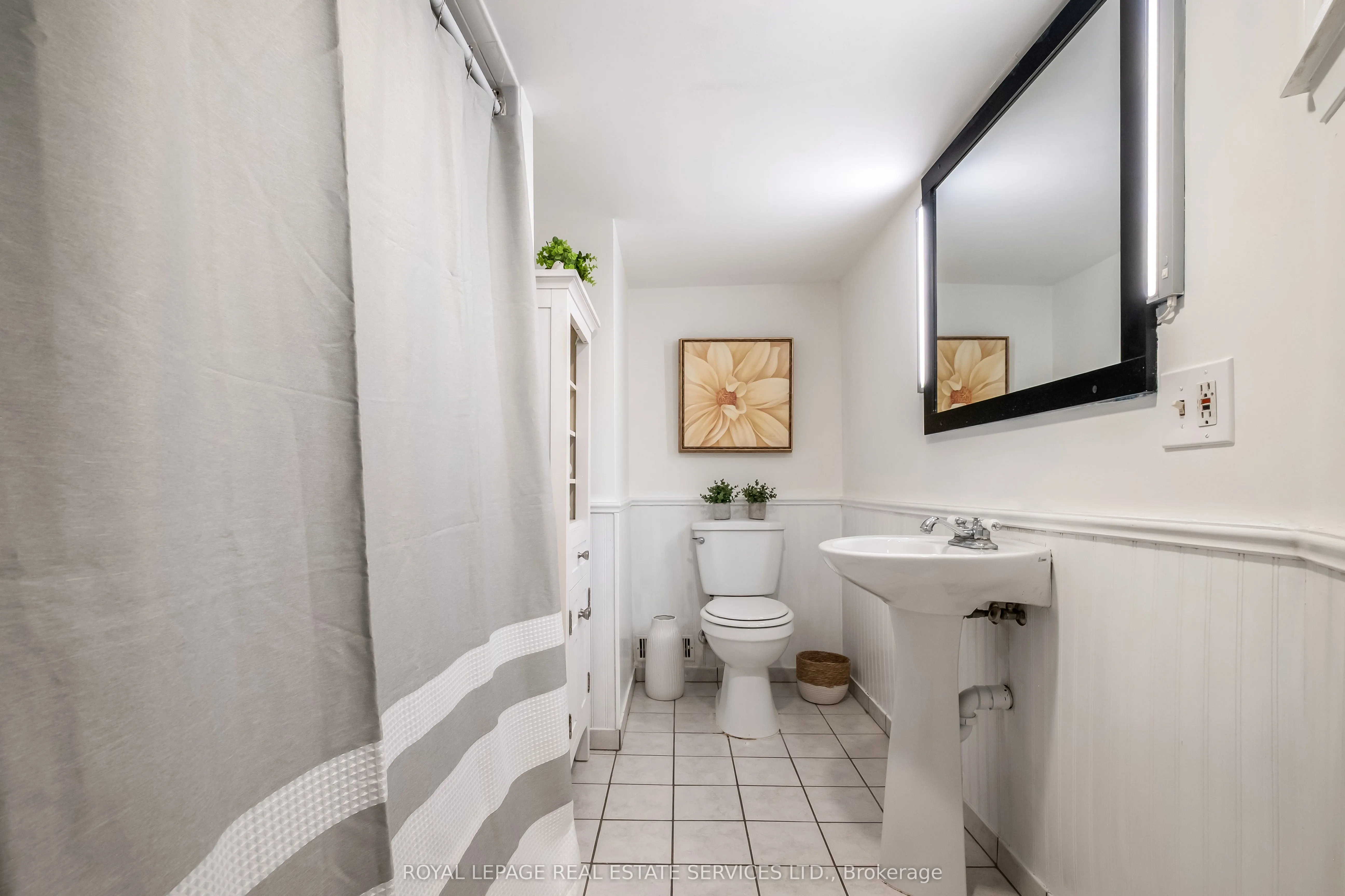 65 Drayton Avenue