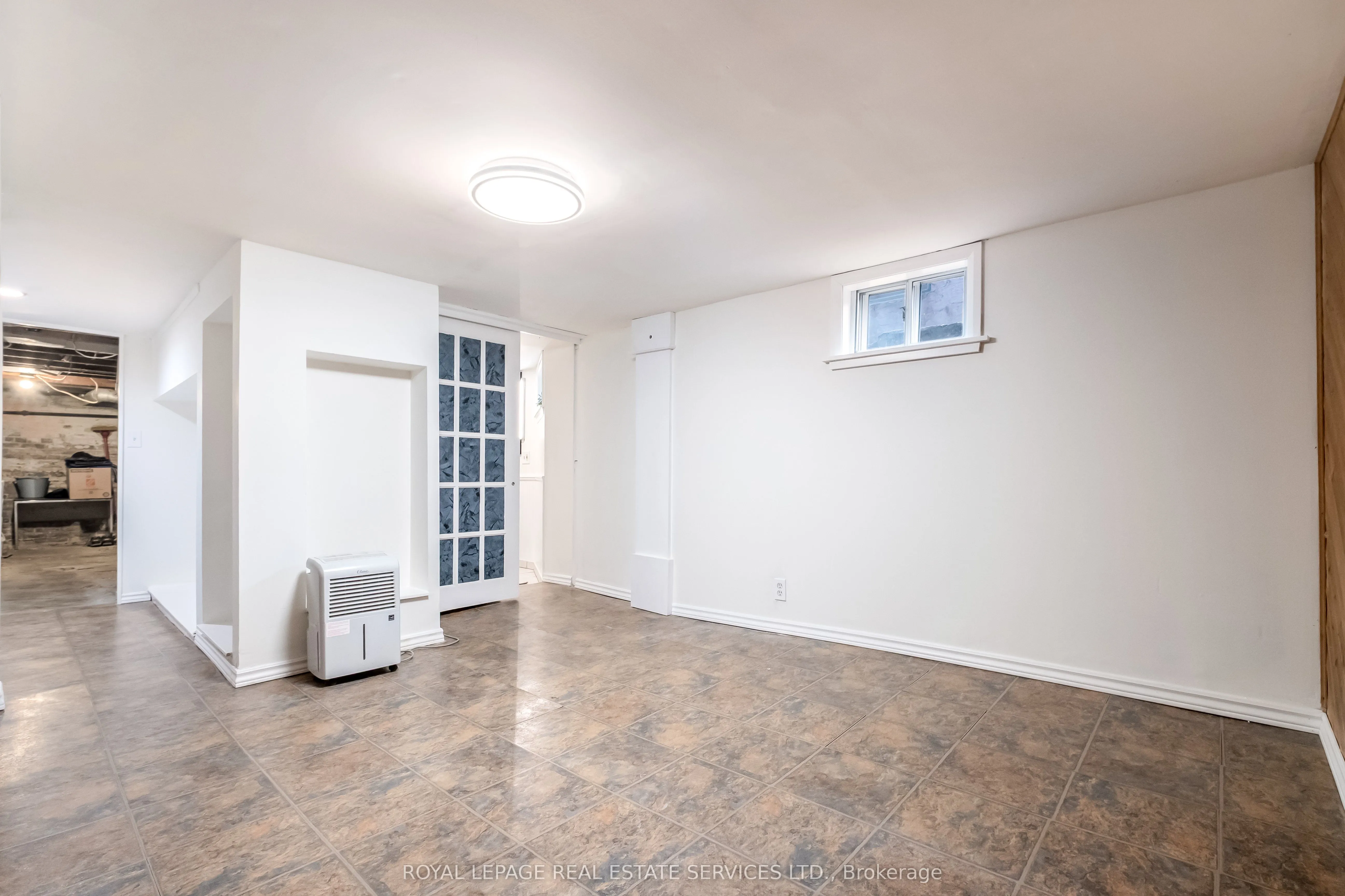 65 Drayton Avenue