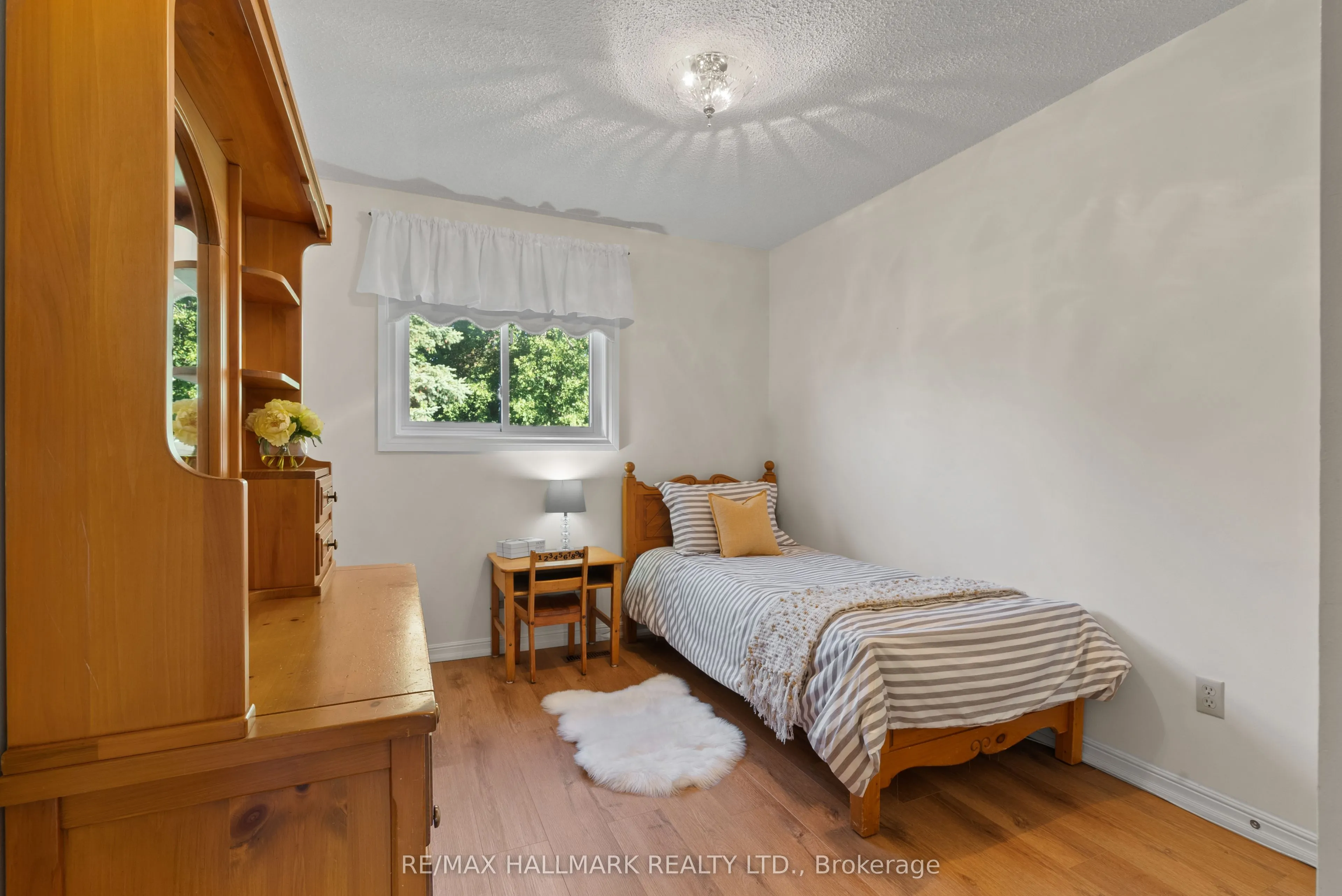 15 Emcarr Drive