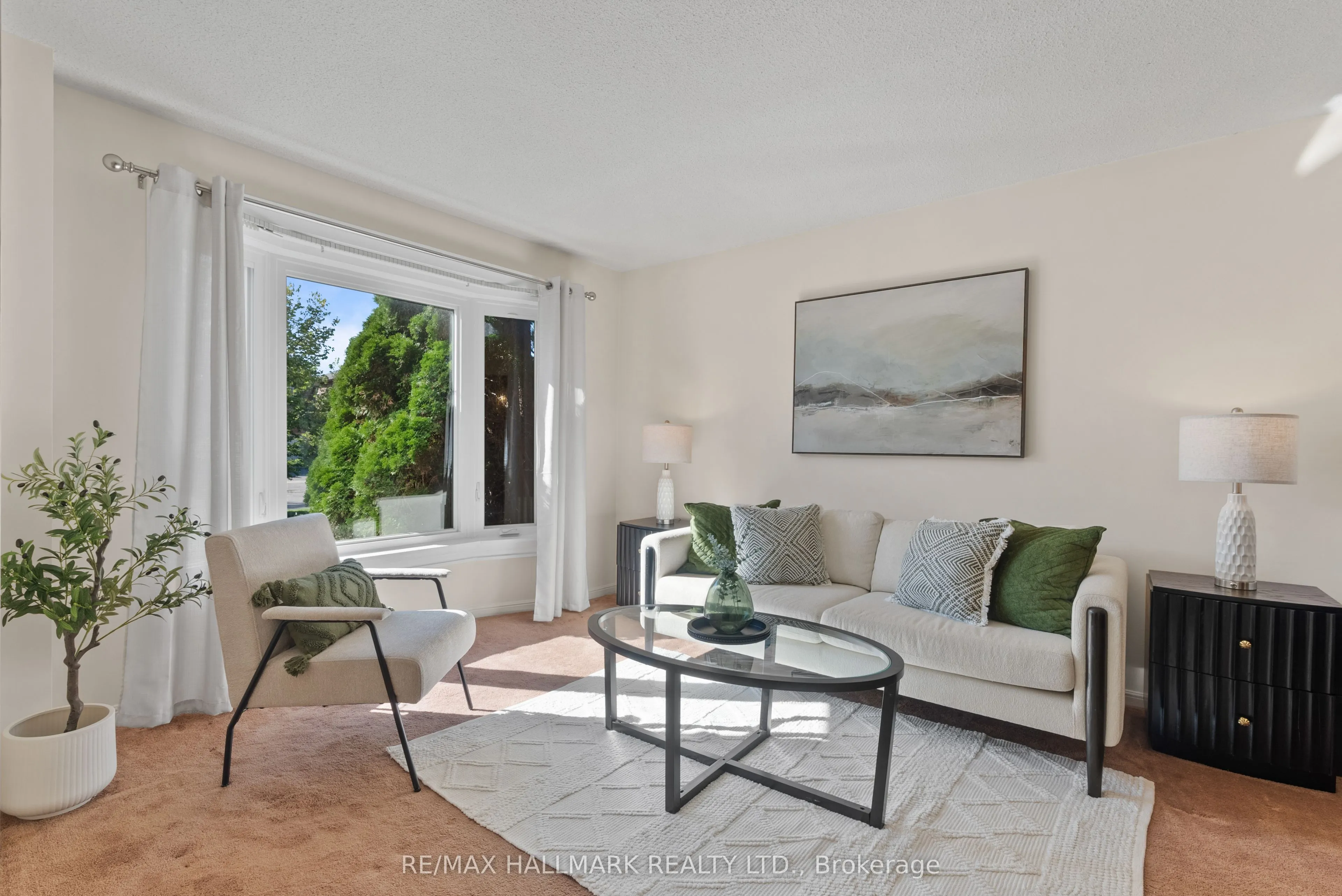 15 Emcarr Drive