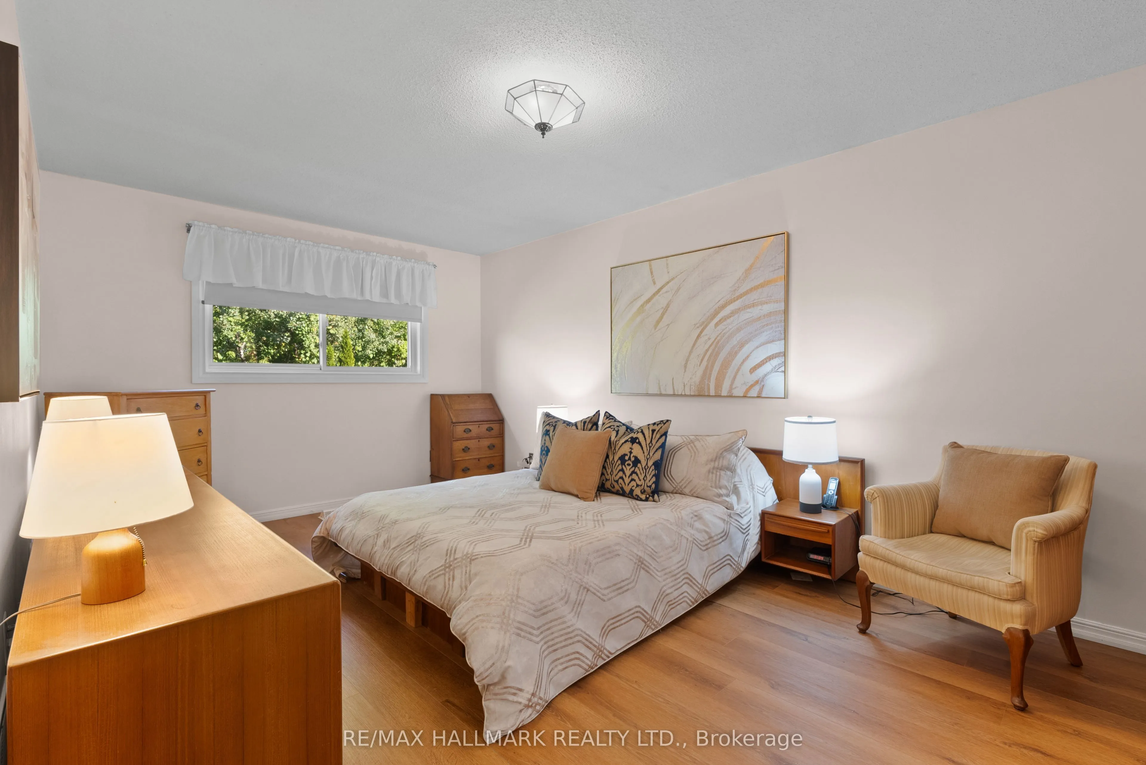 15 Emcarr Drive