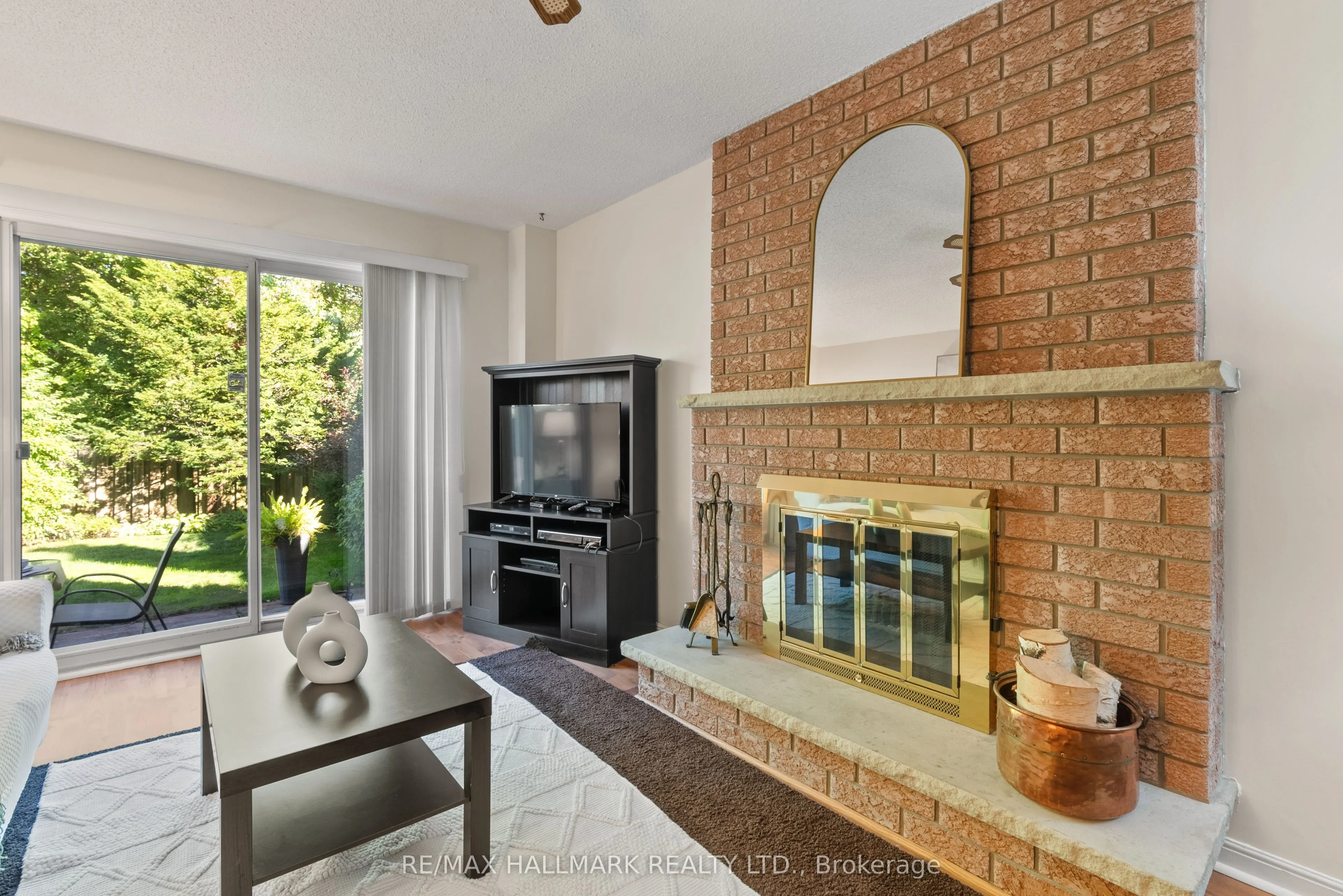 15 Emcarr Drive