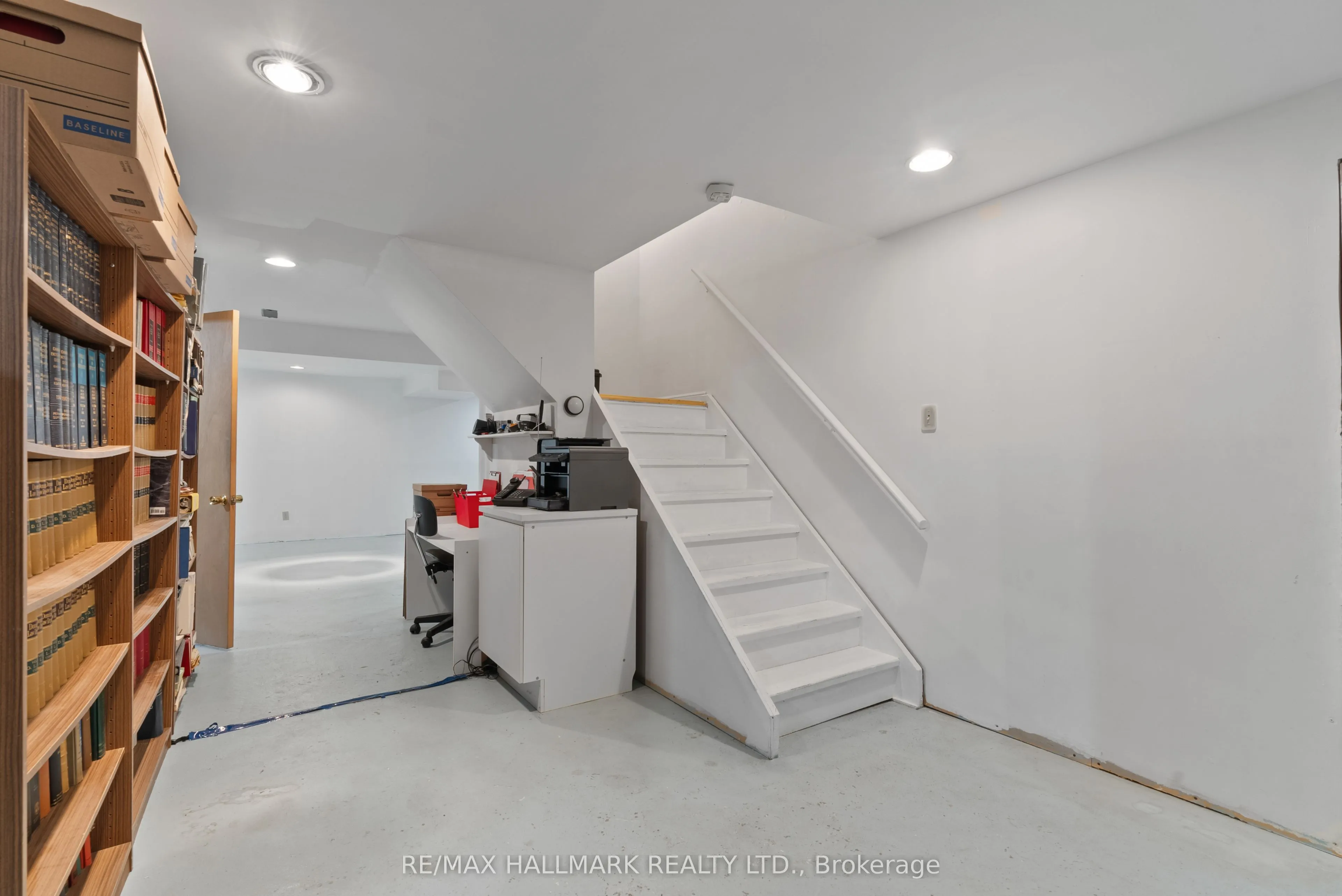 15 Emcarr Drive