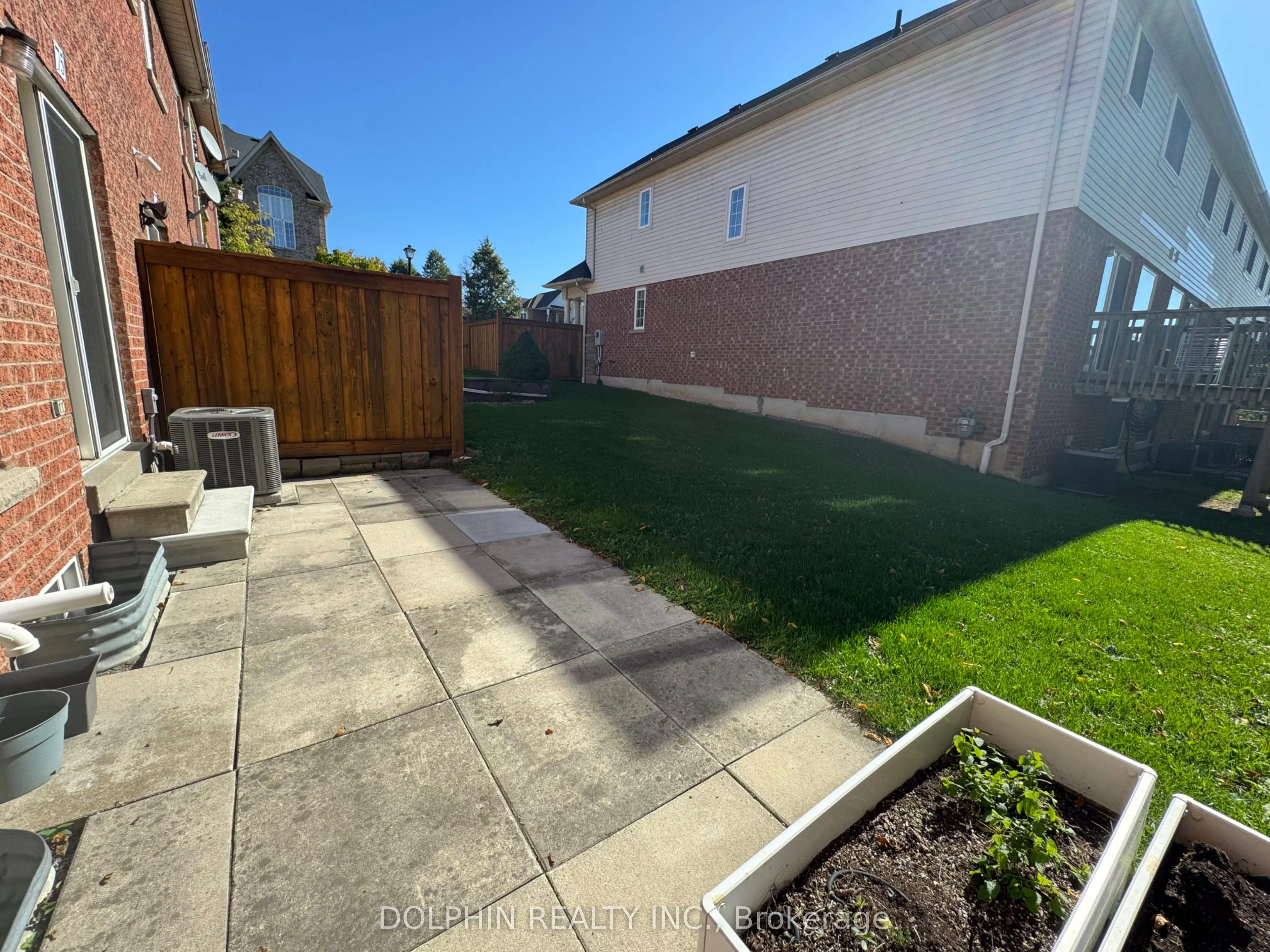 75 Torr Lane, #78