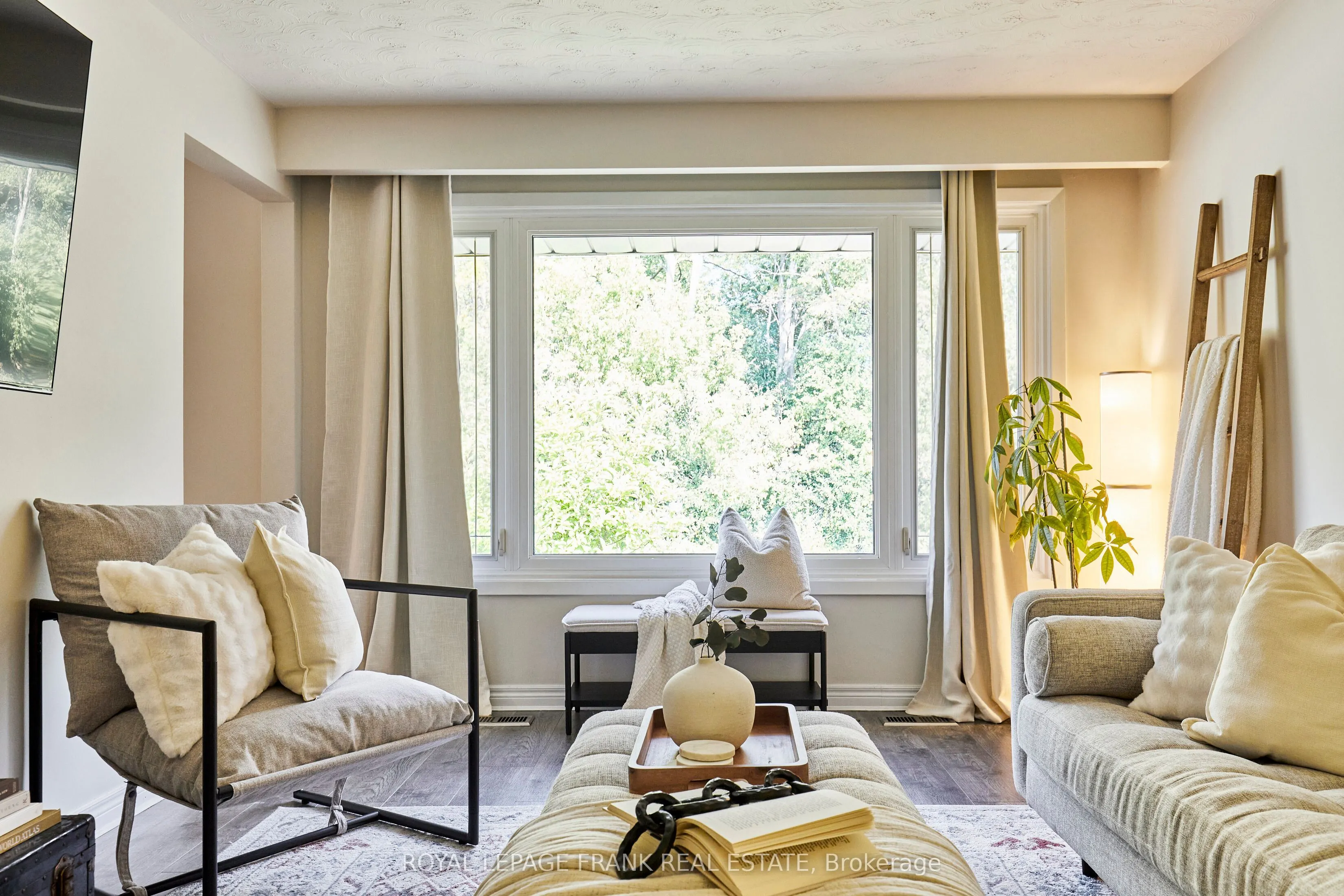 432 Park Road N