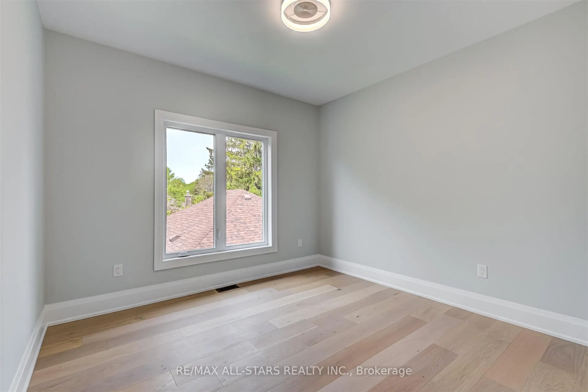 93 Cree Avenue