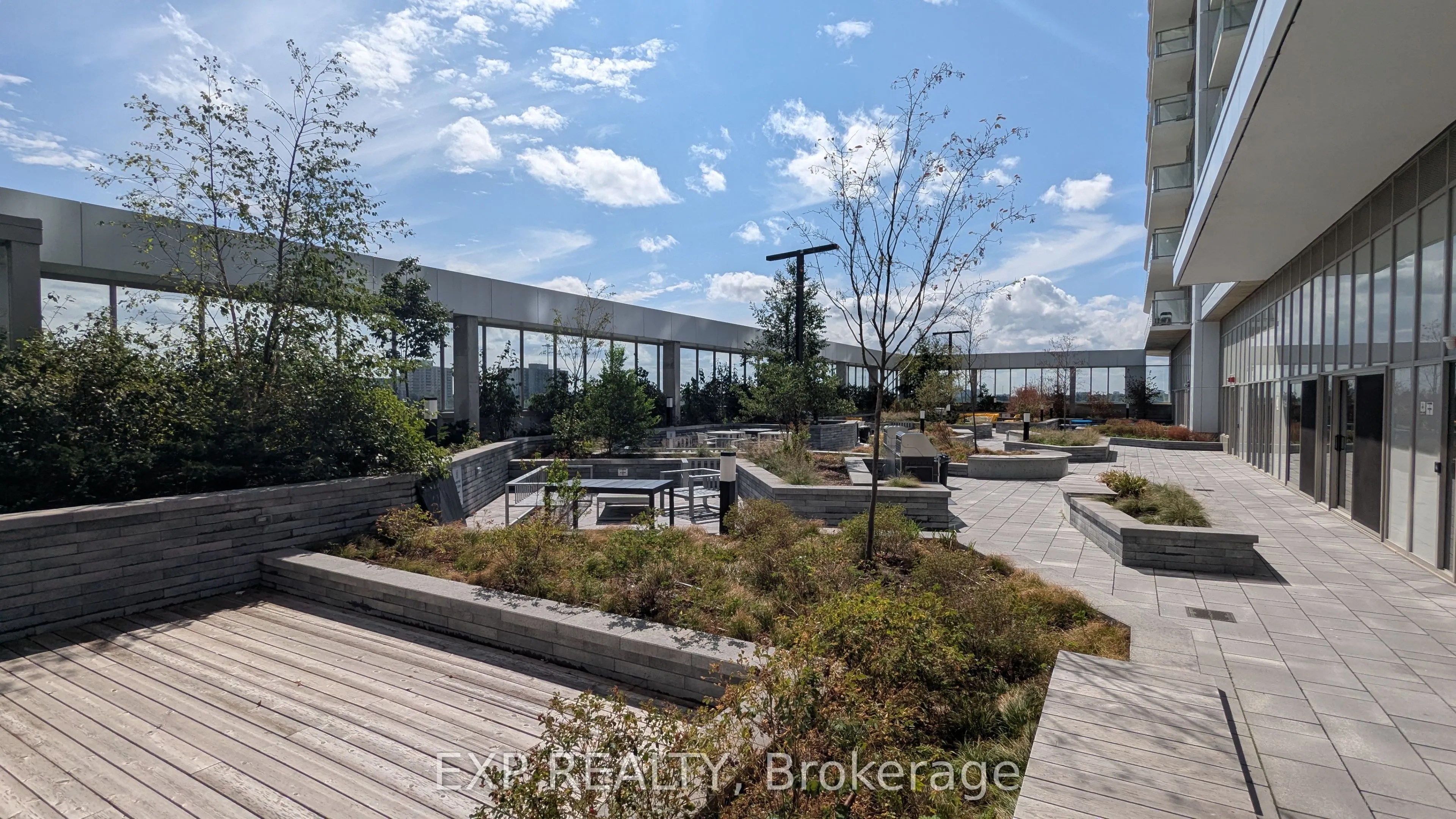 2033 Kennedy Road, #1901