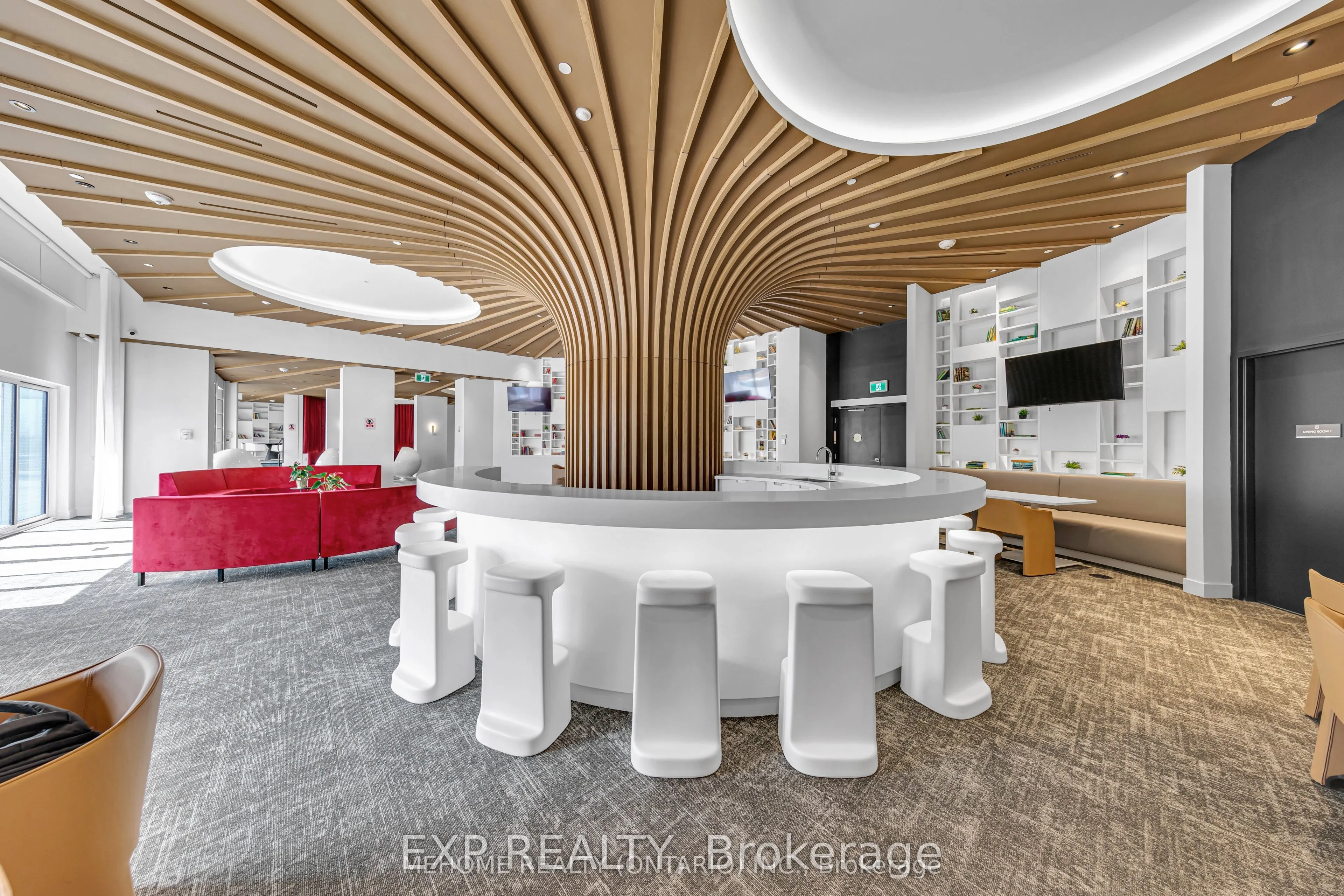 2033 Kennedy Road, #1901