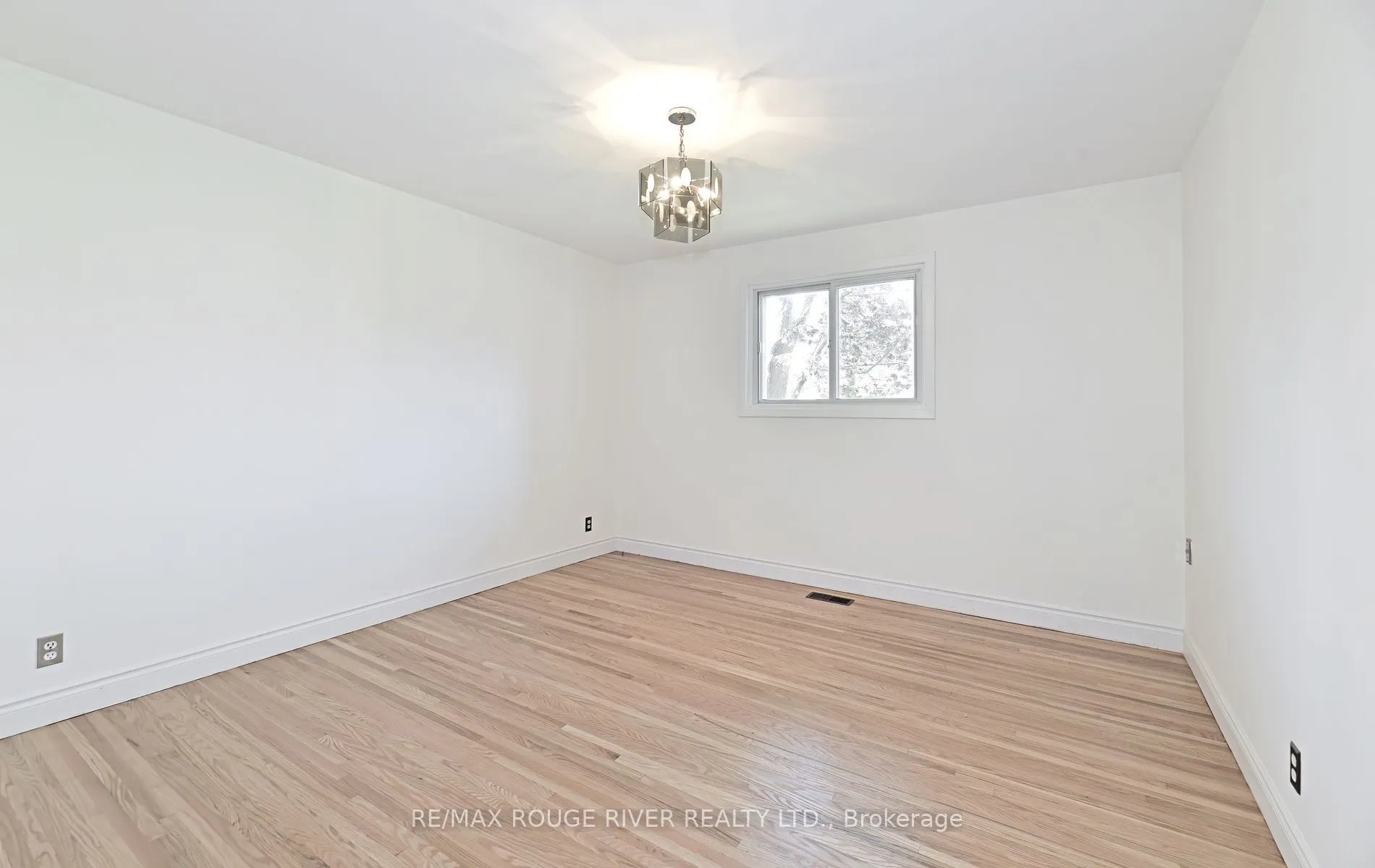 710 Kingfisher Drive