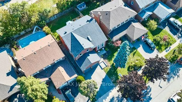 783 Pebble Court