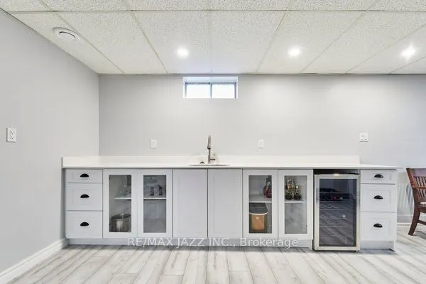 783 Pebble Court