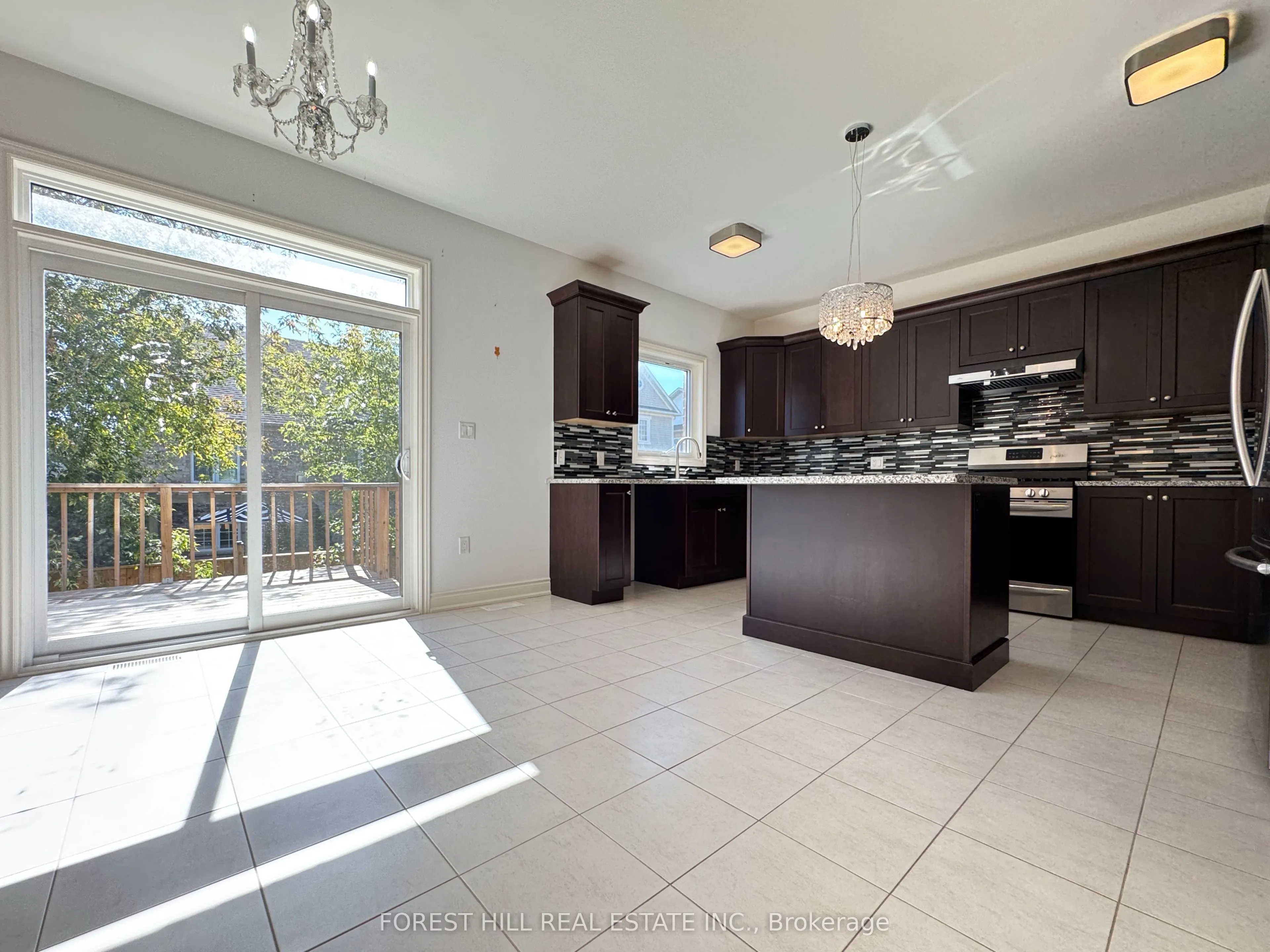 9 Savanna Court