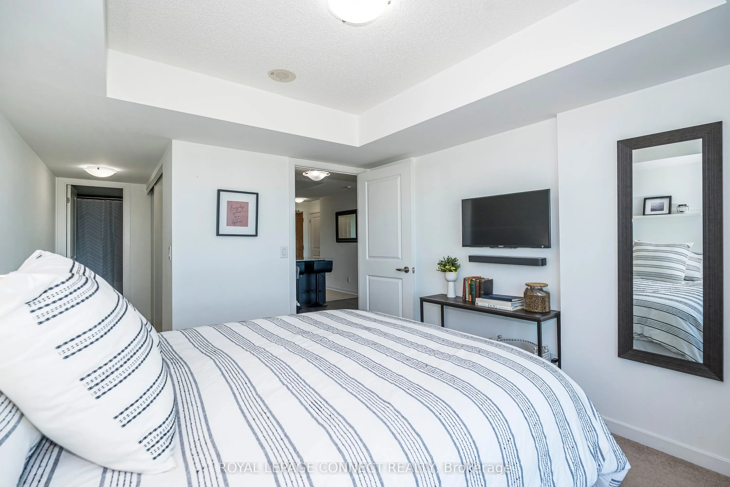 1235 Bayly Street, #1204