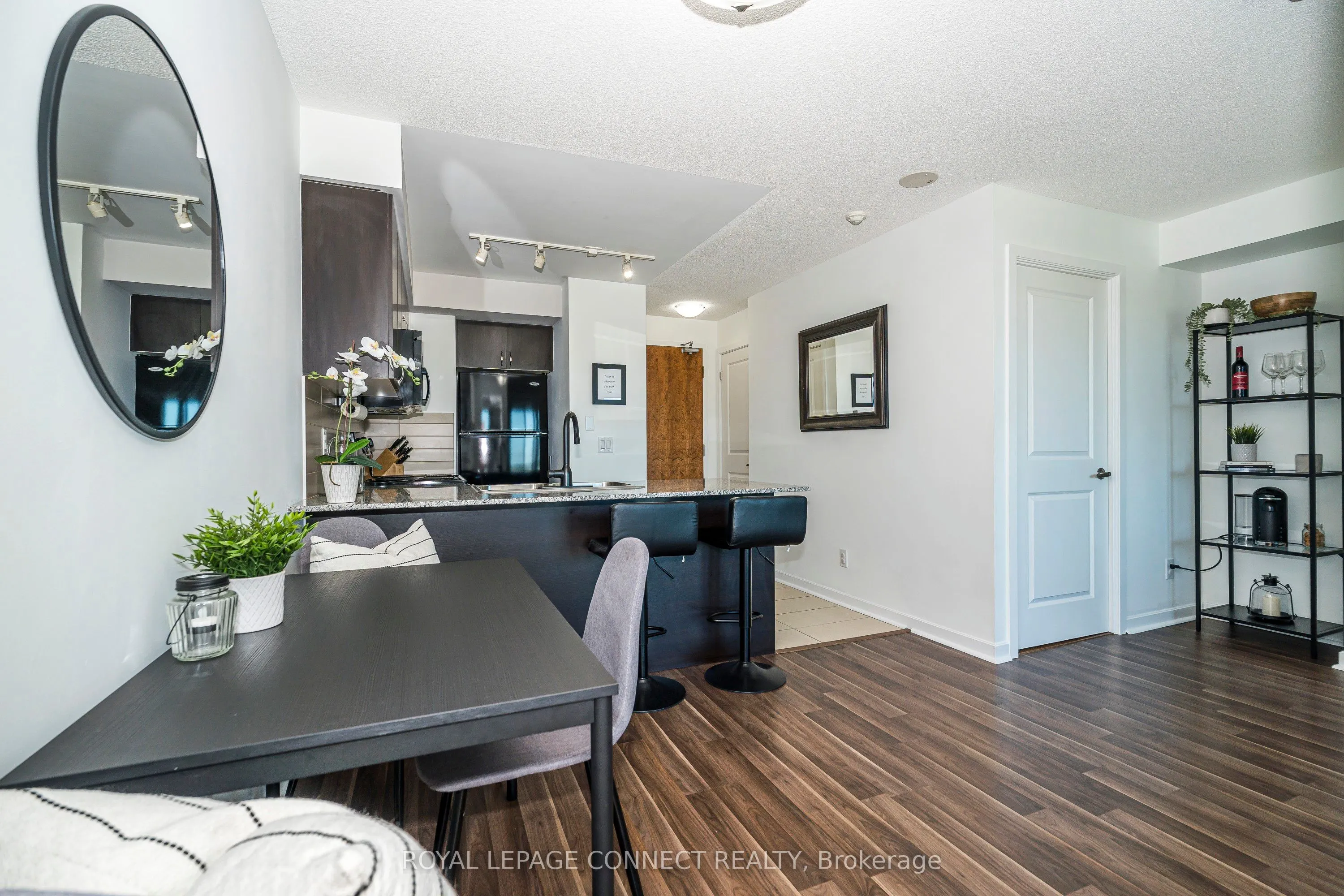 1235 Bayly Street, #1204