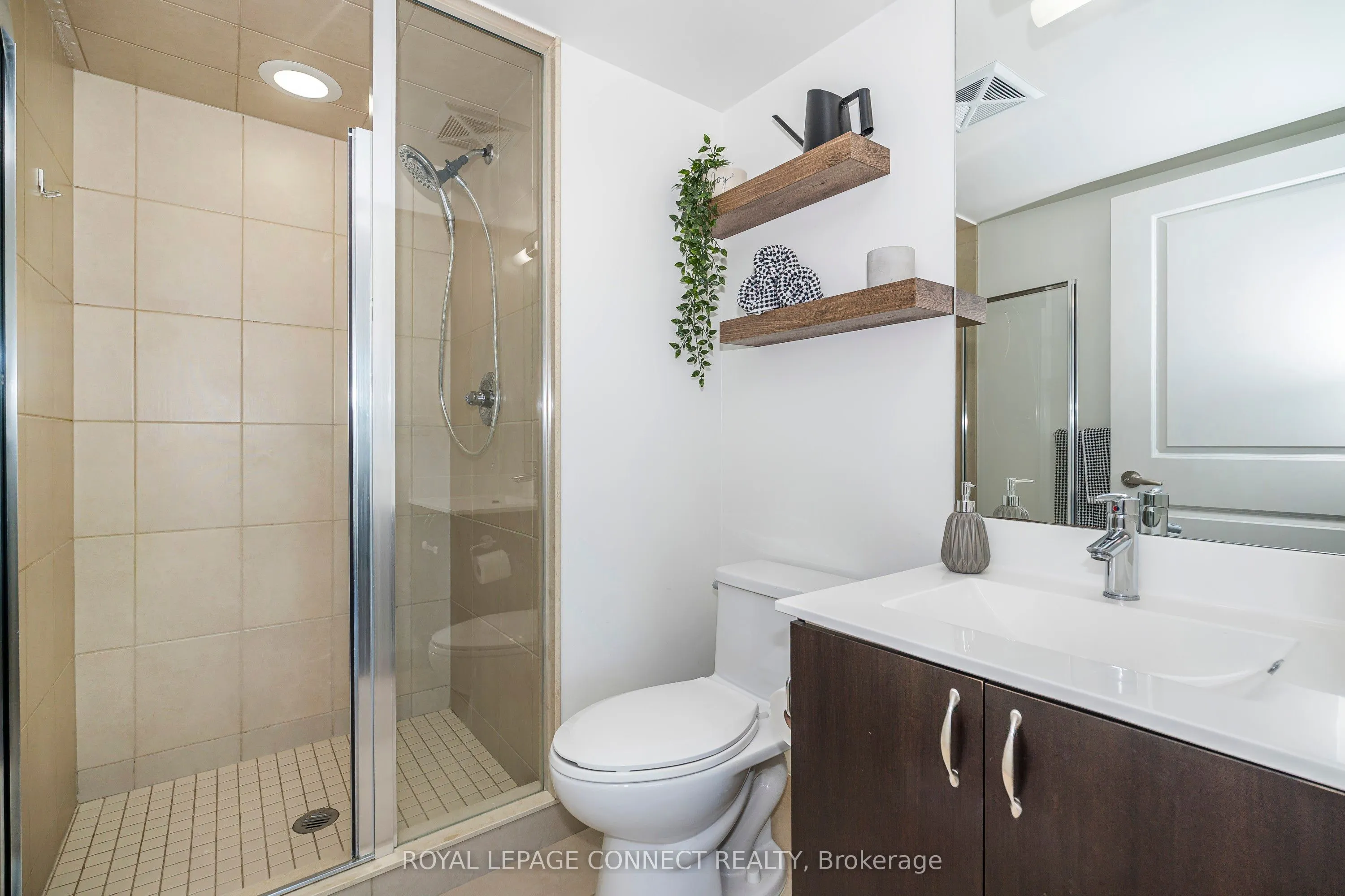 1235 Bayly Street, #1204