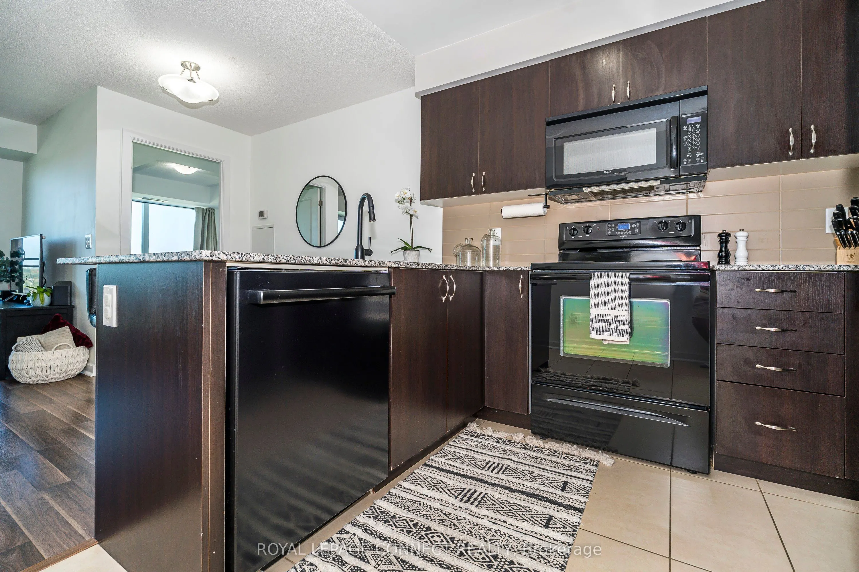 1235 Bayly Street, #1204