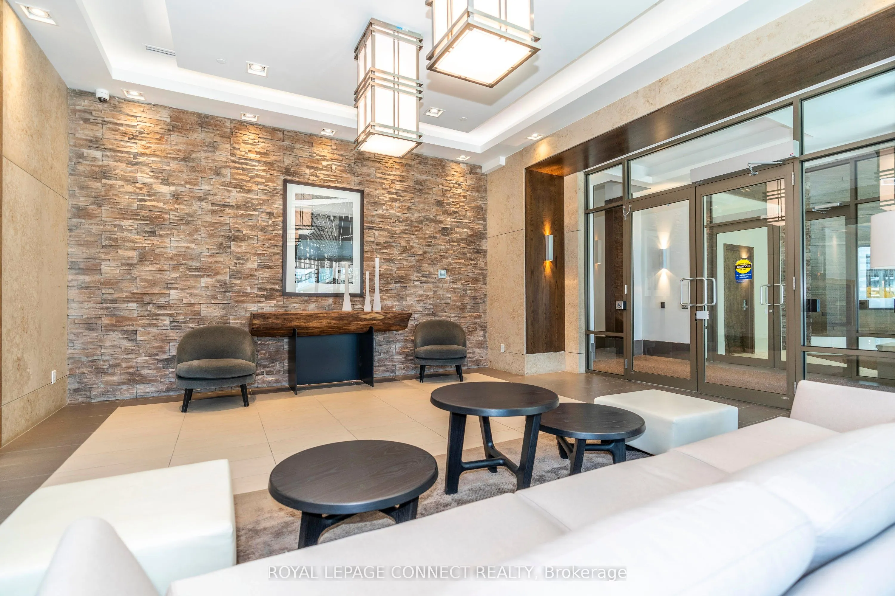 1235 Bayly Street, #1204