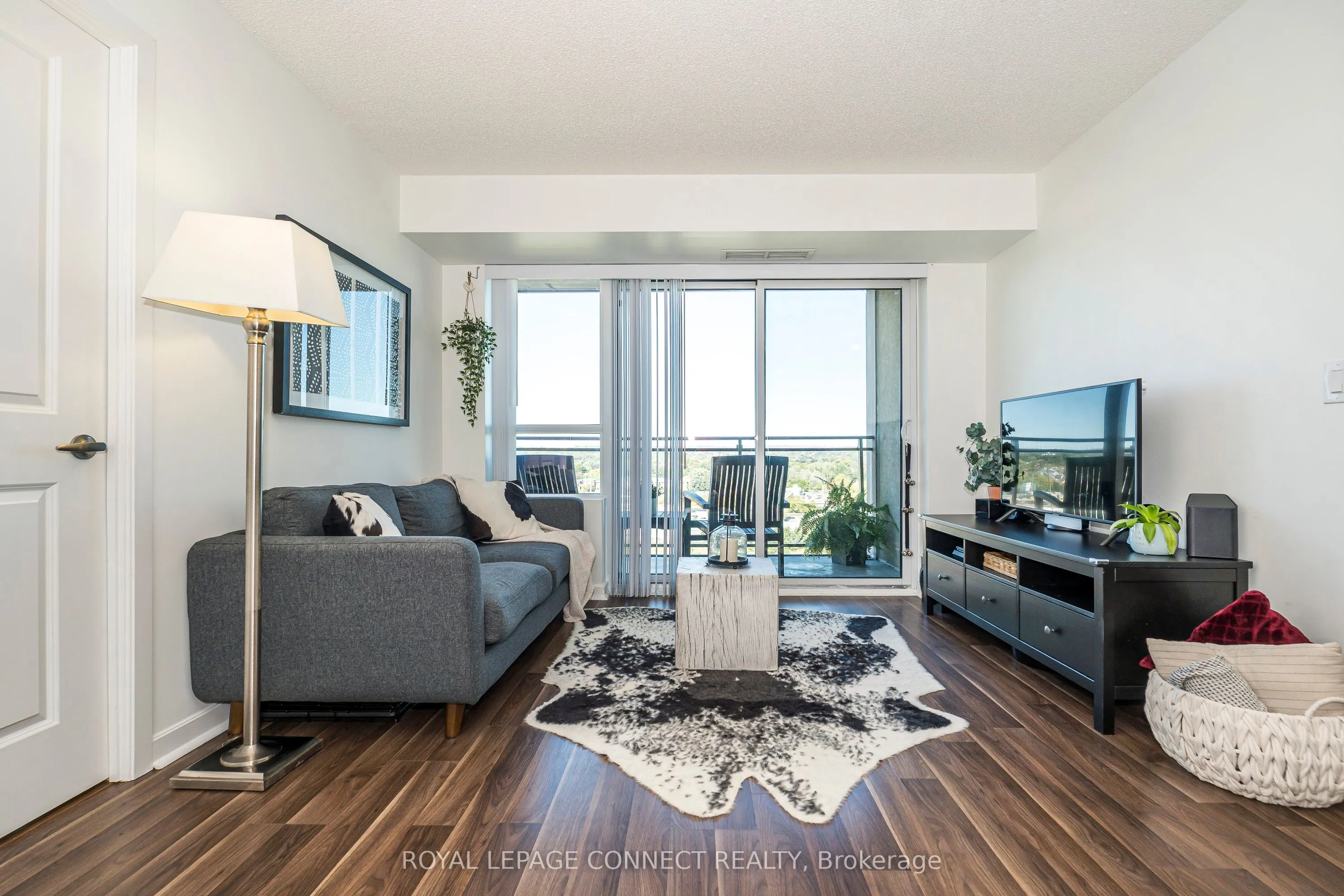 1235 Bayly Street, #1204
