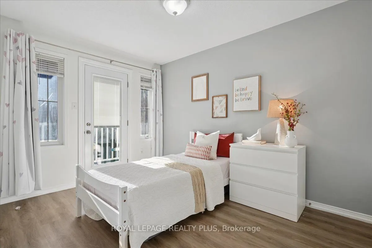 28 Aldonschool Court