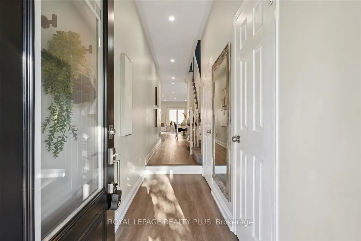 28 Aldonschool Court