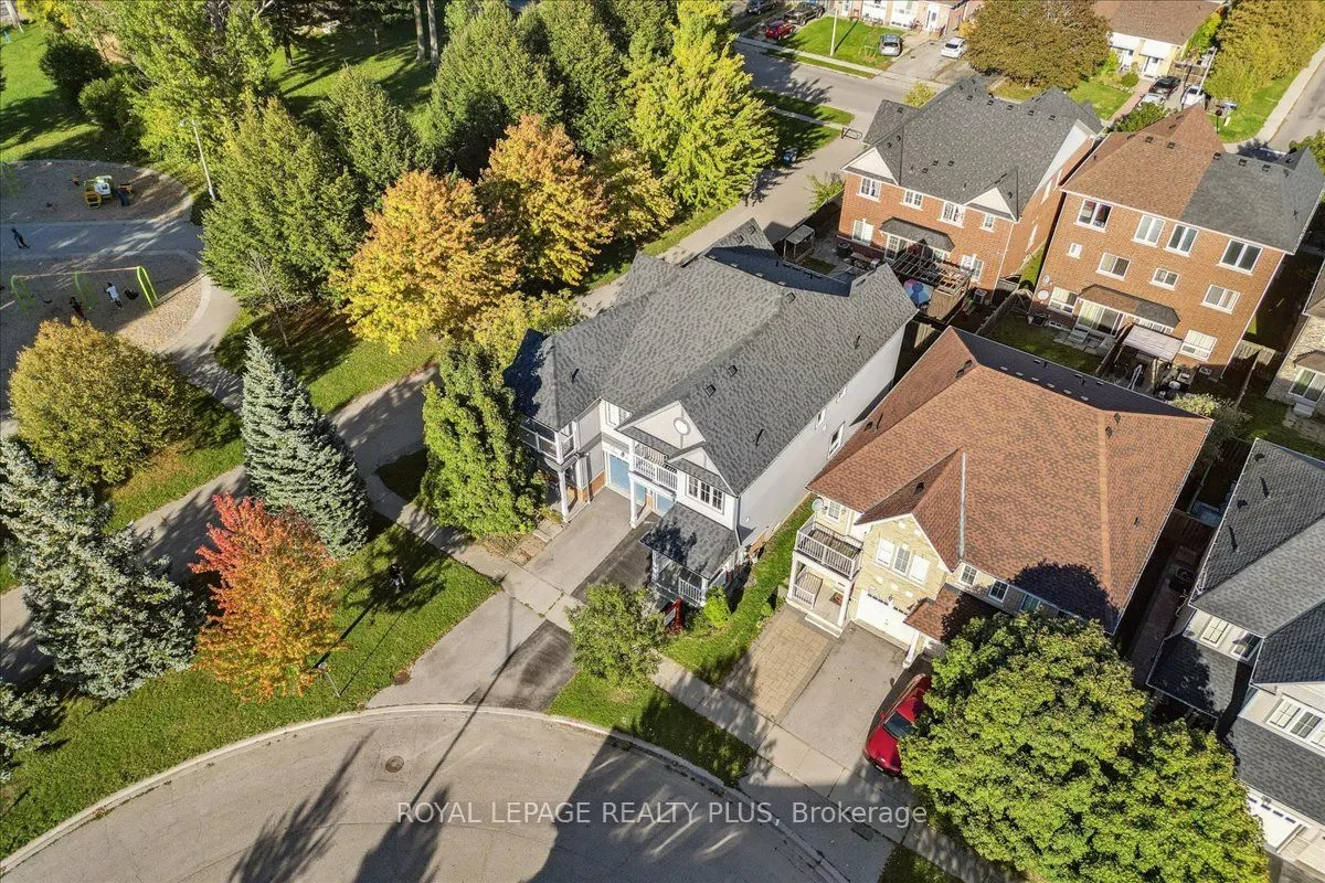 28 Aldonschool Court