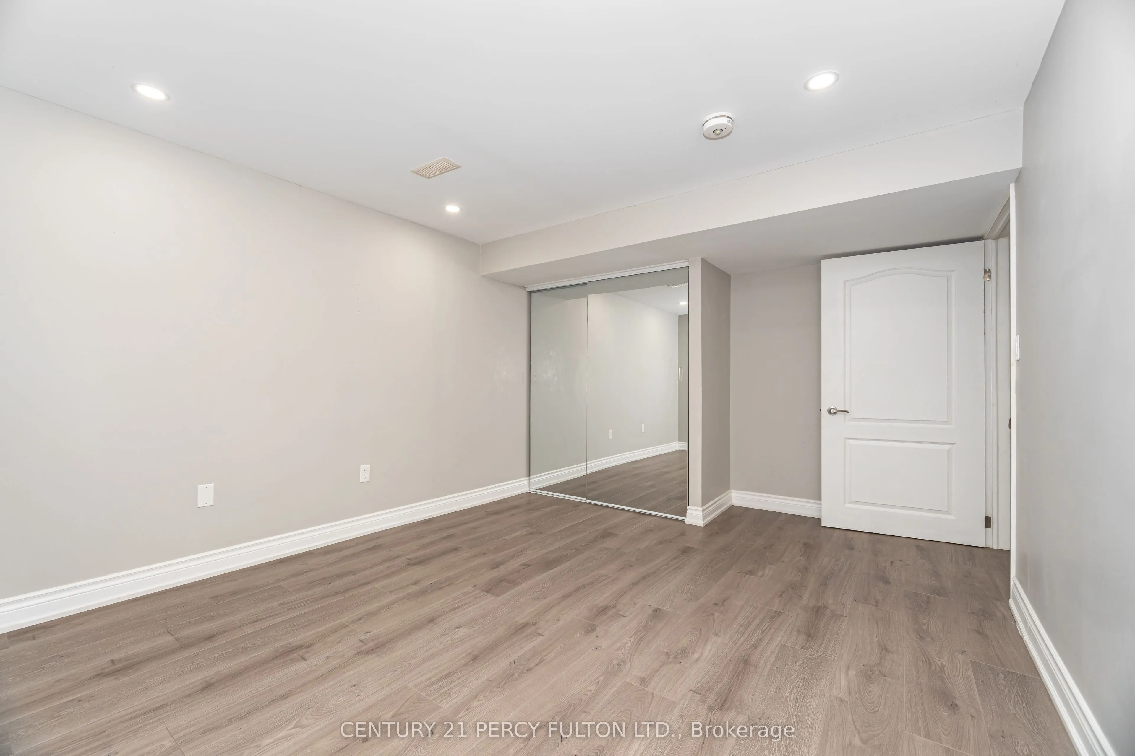 35 Goodhart Crescent